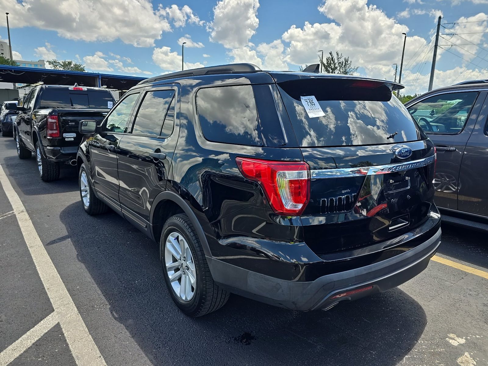 FORD EXPLORER - 7