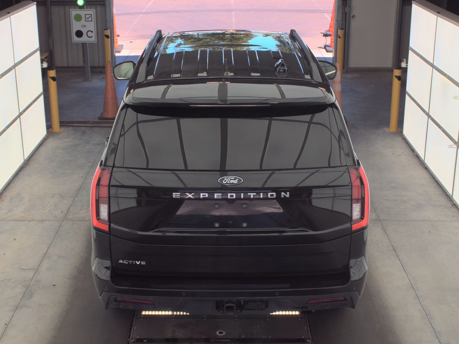 FORD EXPEDITION - 7