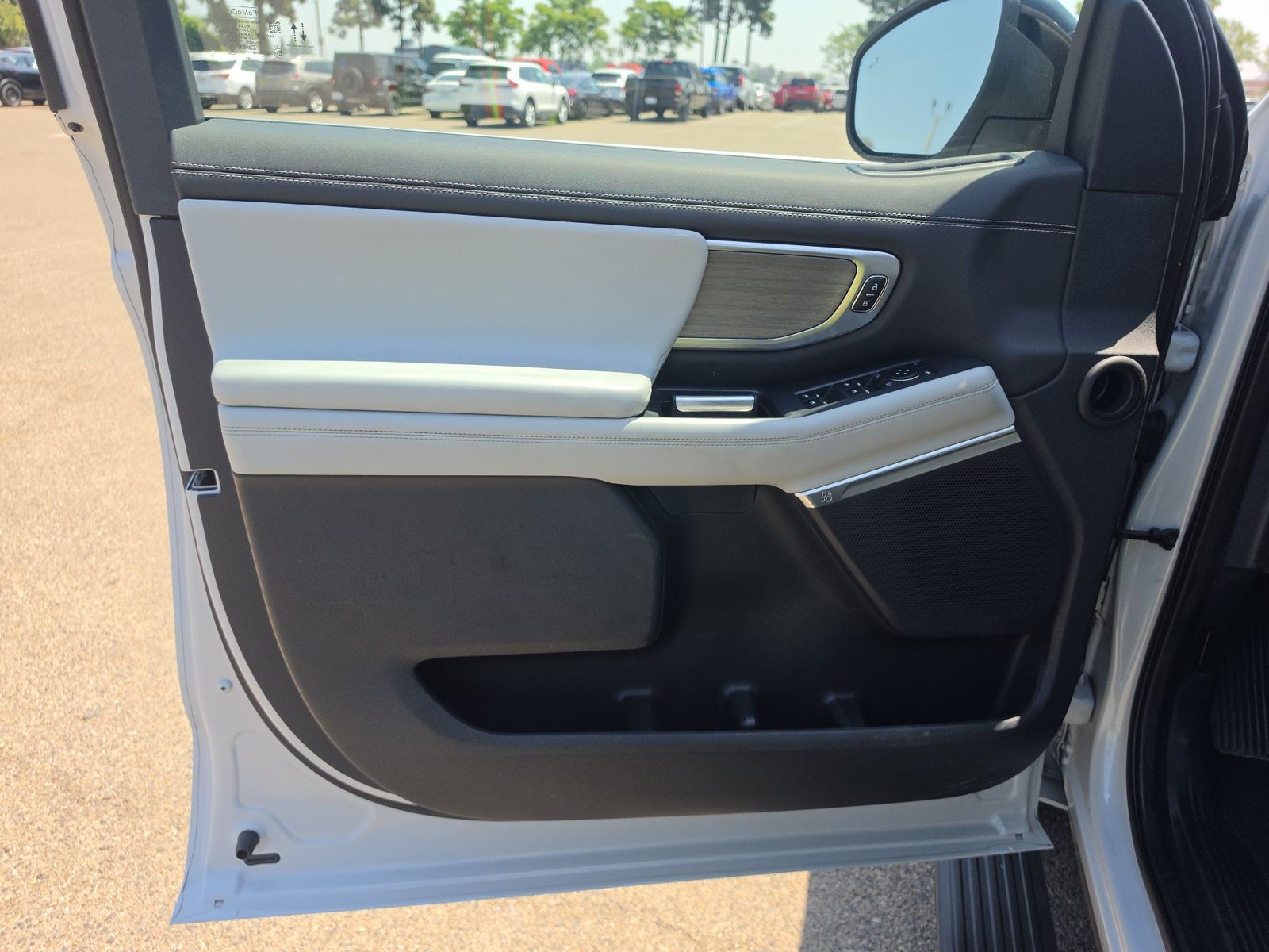 FORD EXPEDITION - 10
