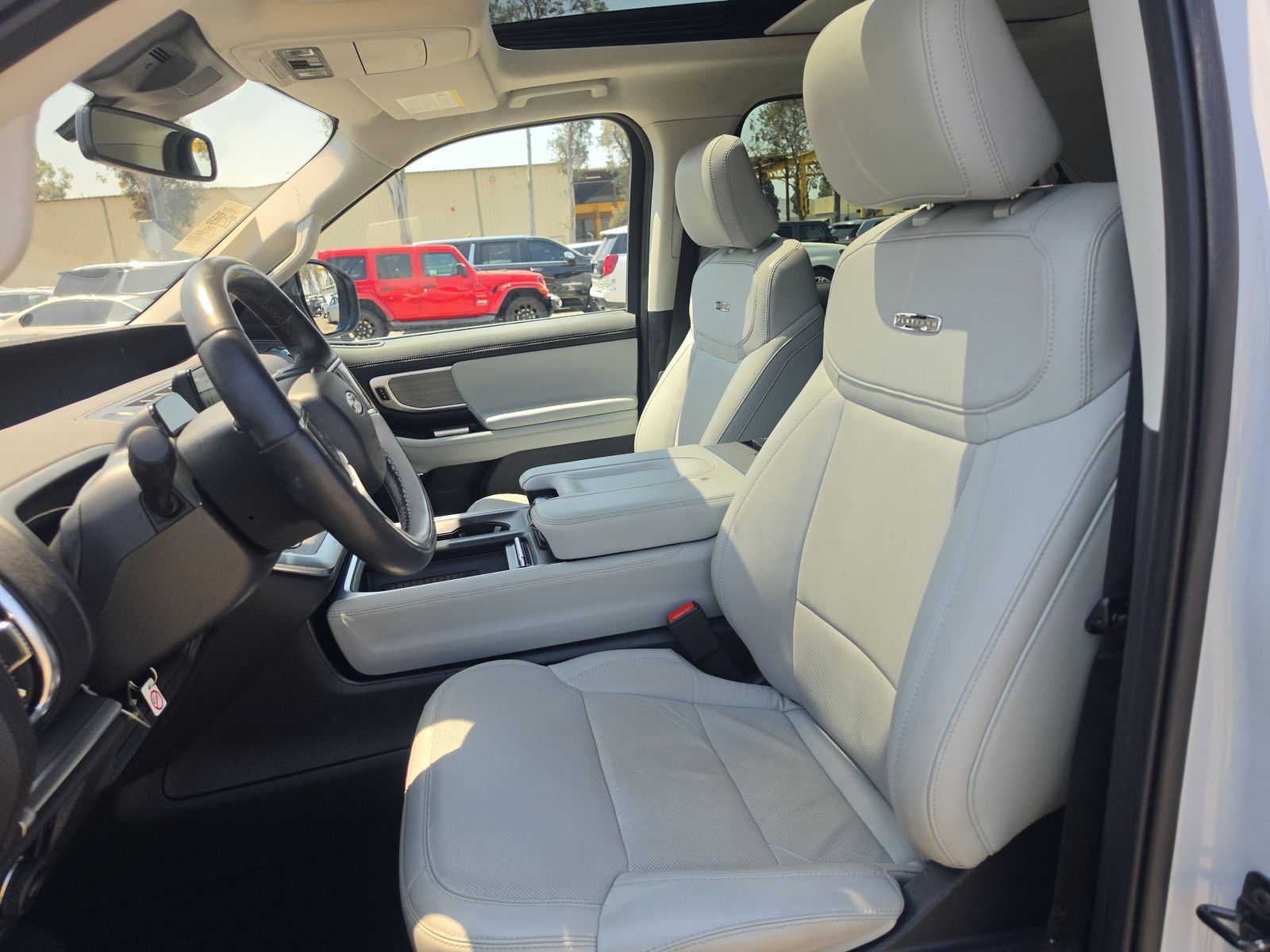 FORD EXPEDITION - 8