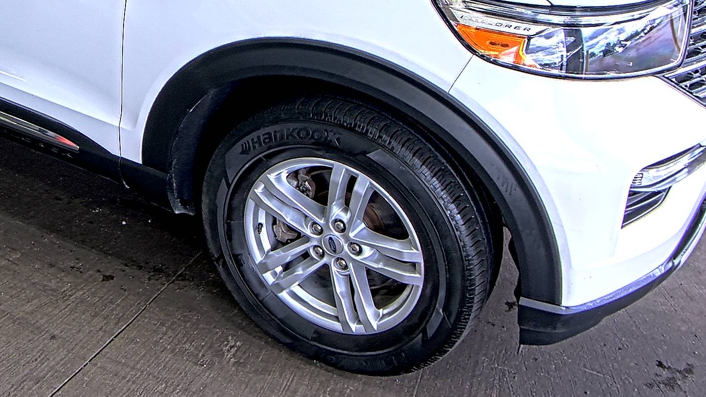 FORD EXPLORER - 9