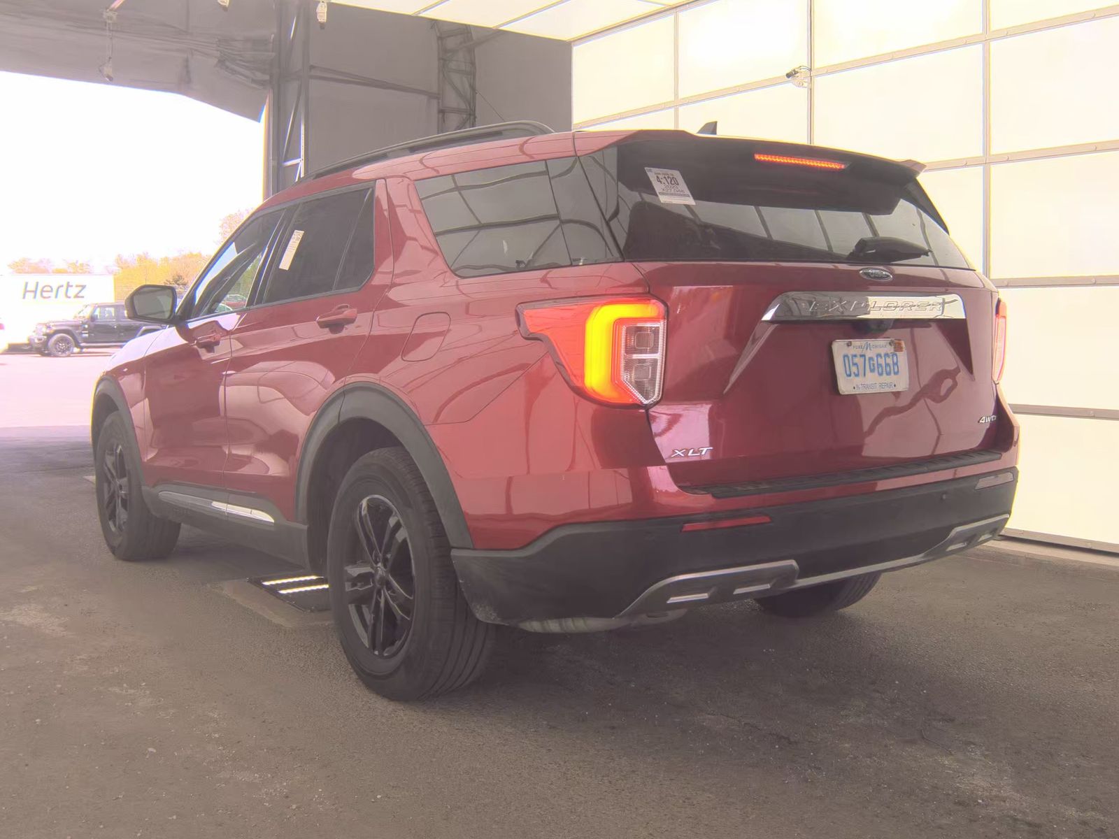 FORD EXPLORER - 7