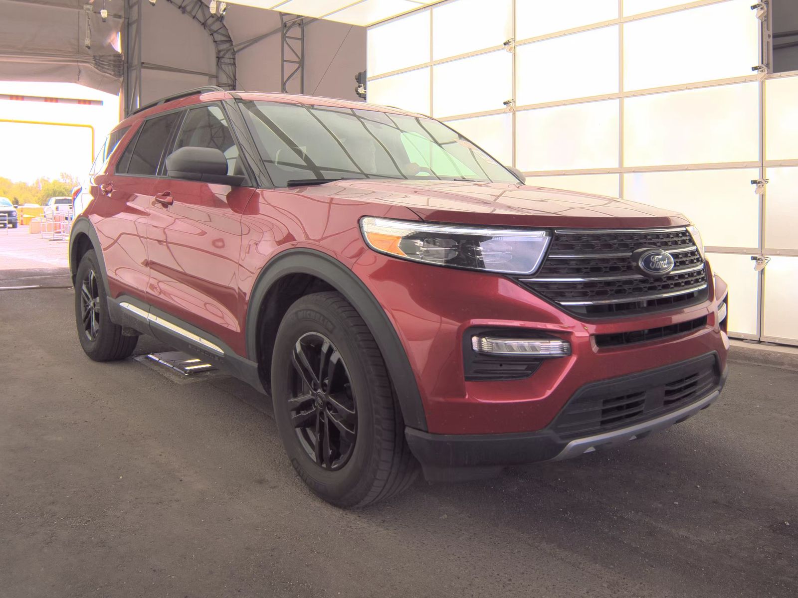 FORD EXPLORER - 4