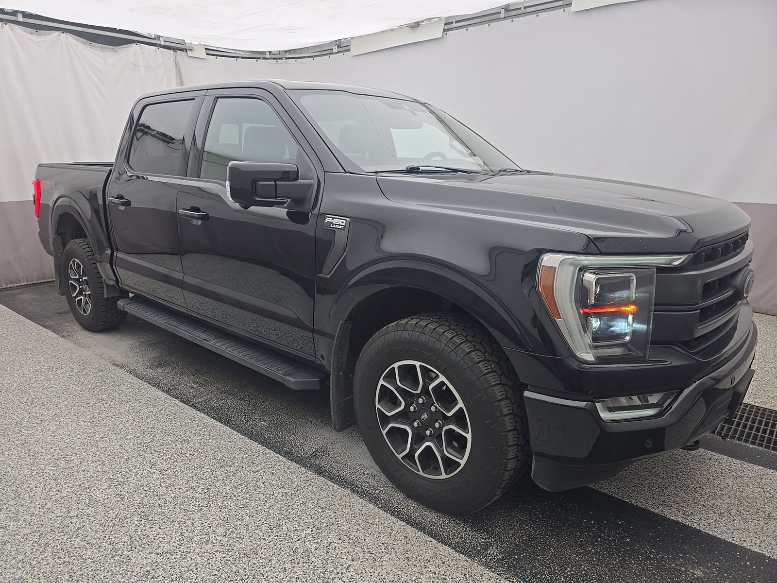 FORD F-150 - 4