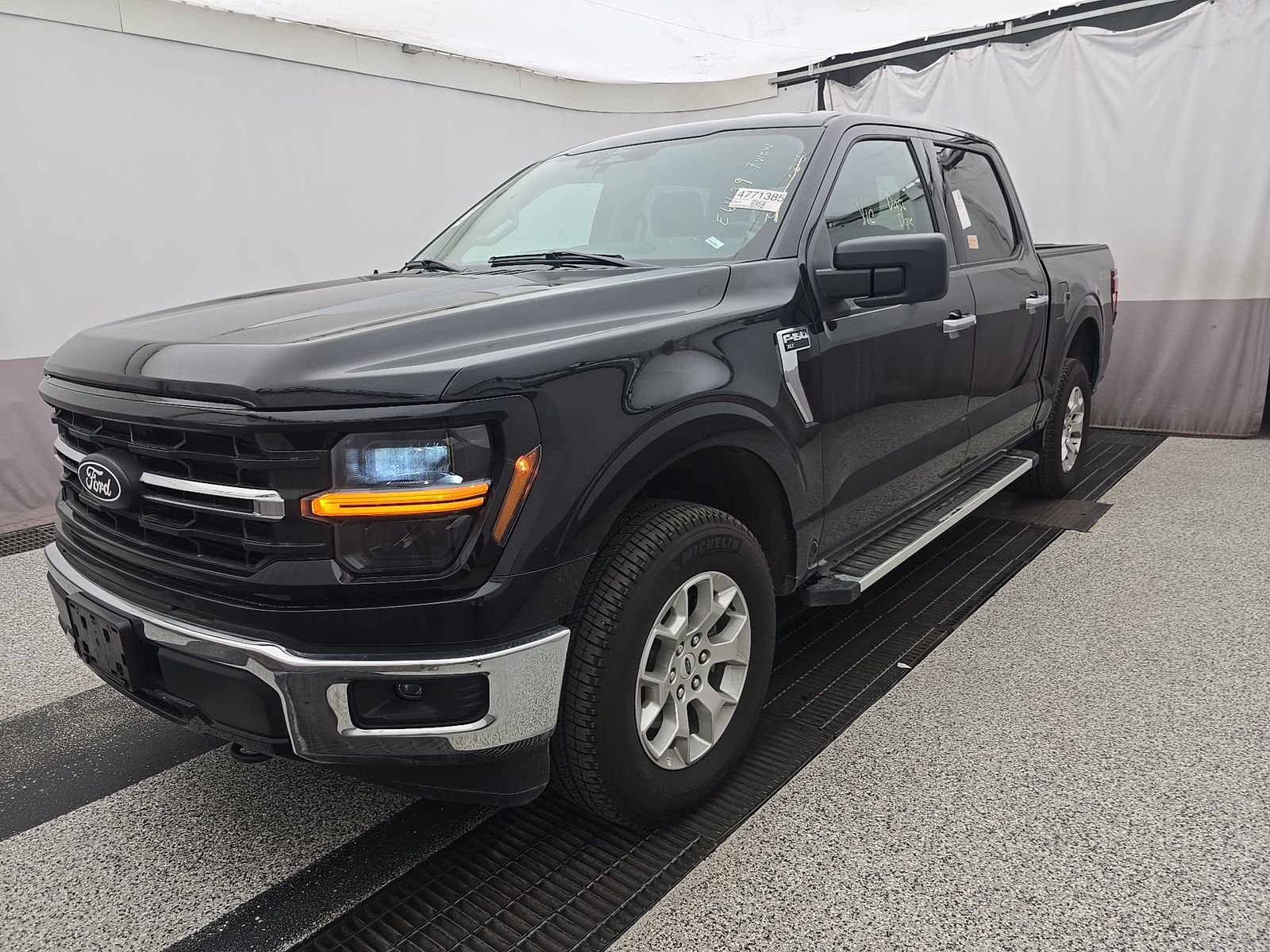 FORD F-150 - 1