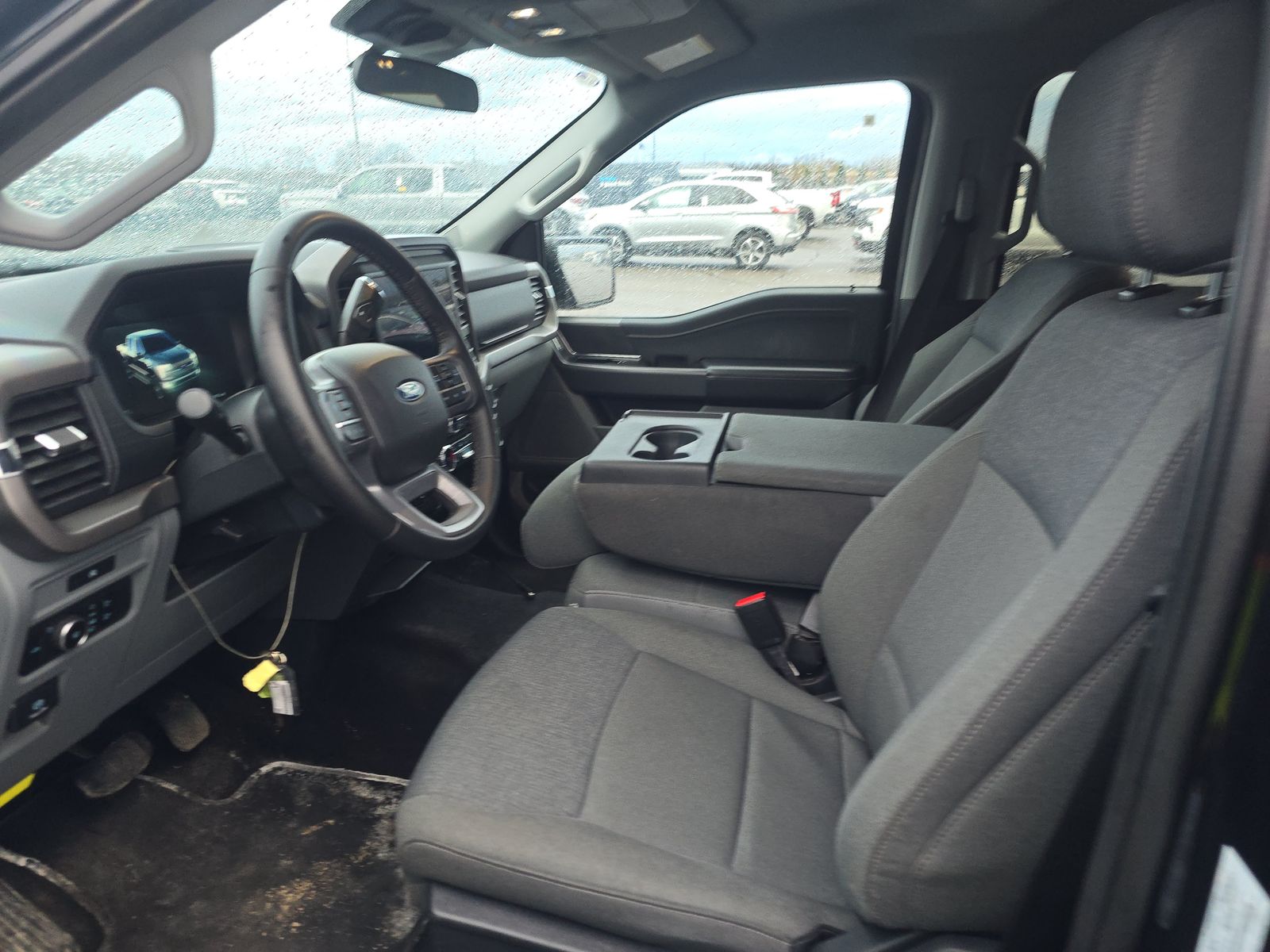 FORD F-150 - 8