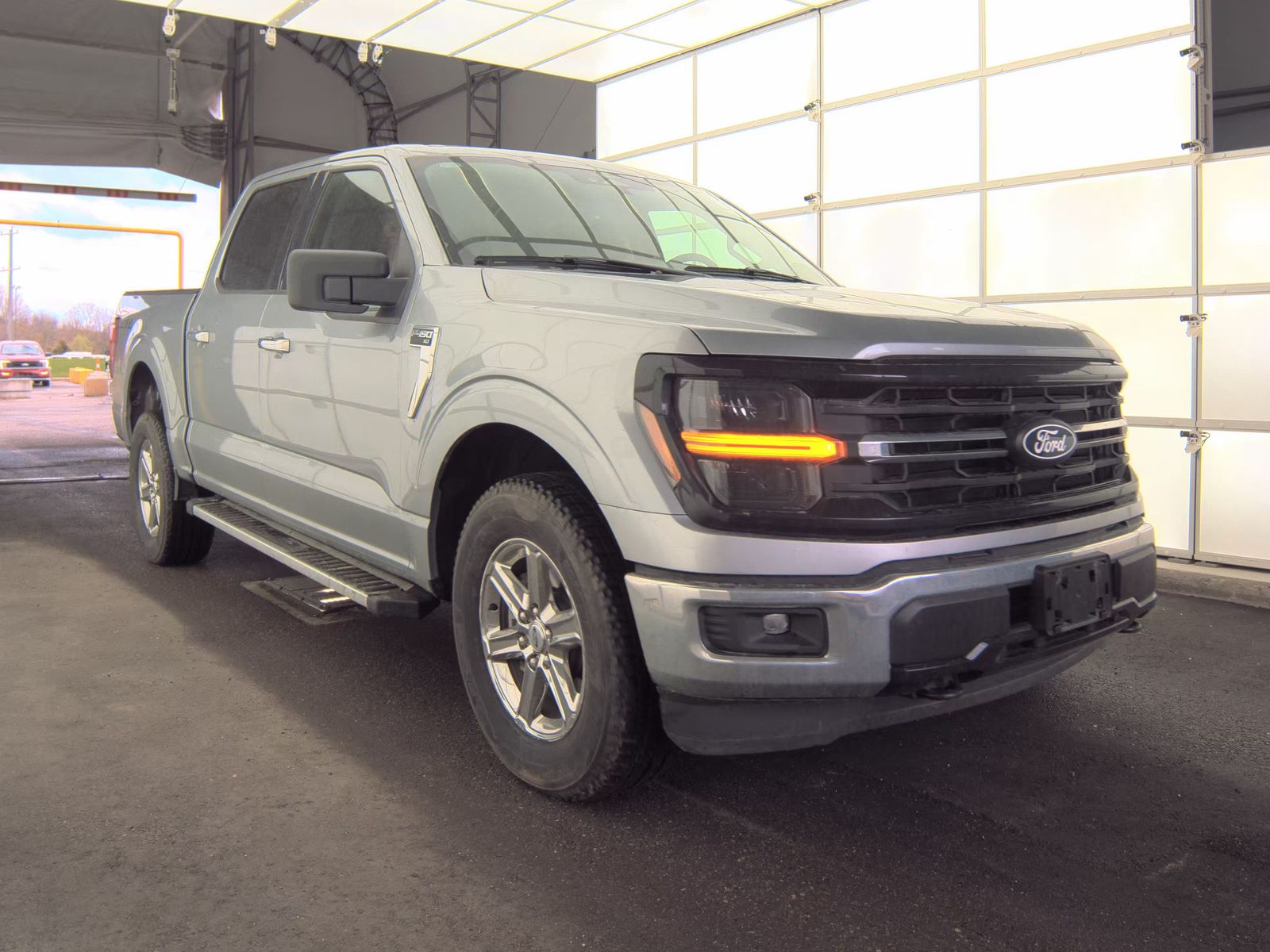 FORD F-150 - 4