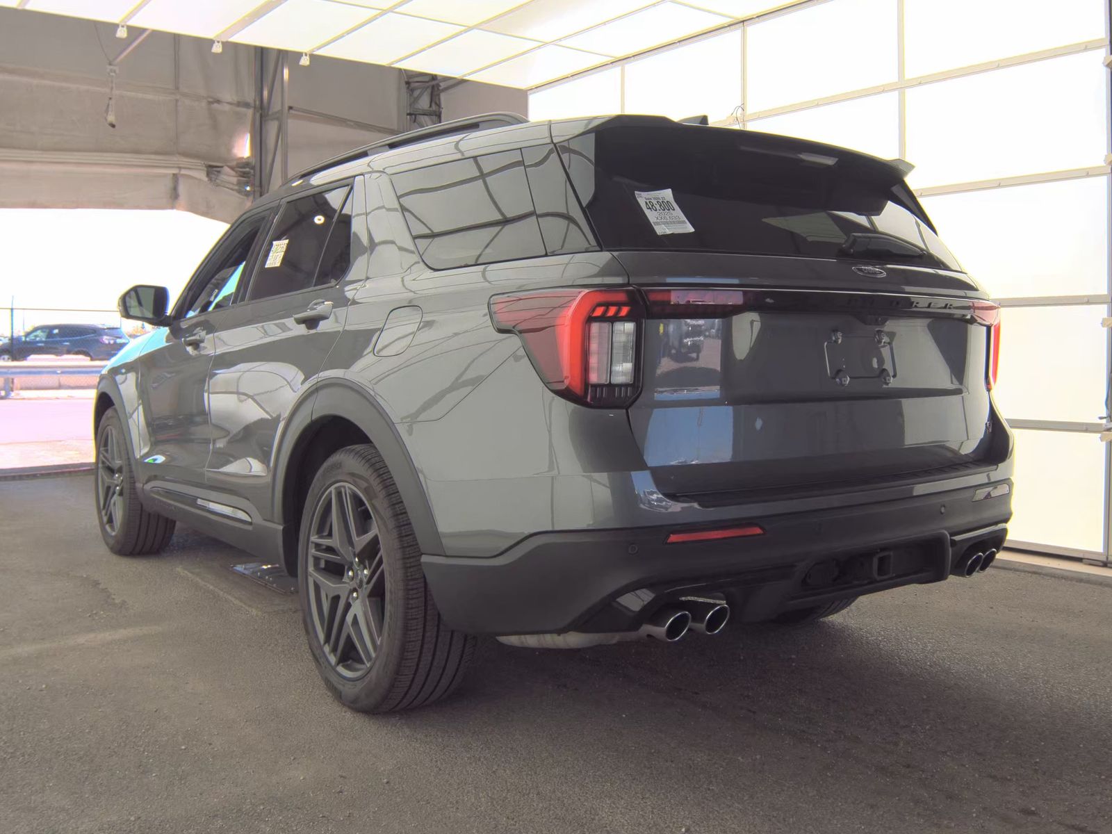 FORD EXPLORER - 8