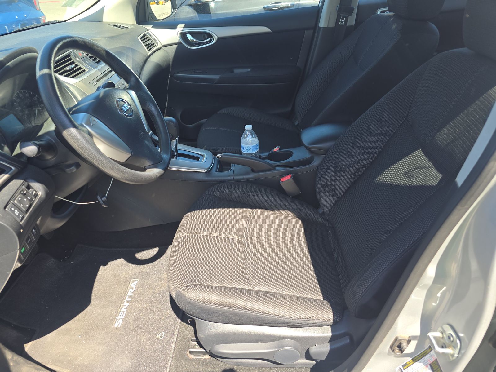 NISSAN SENTRA - 8
