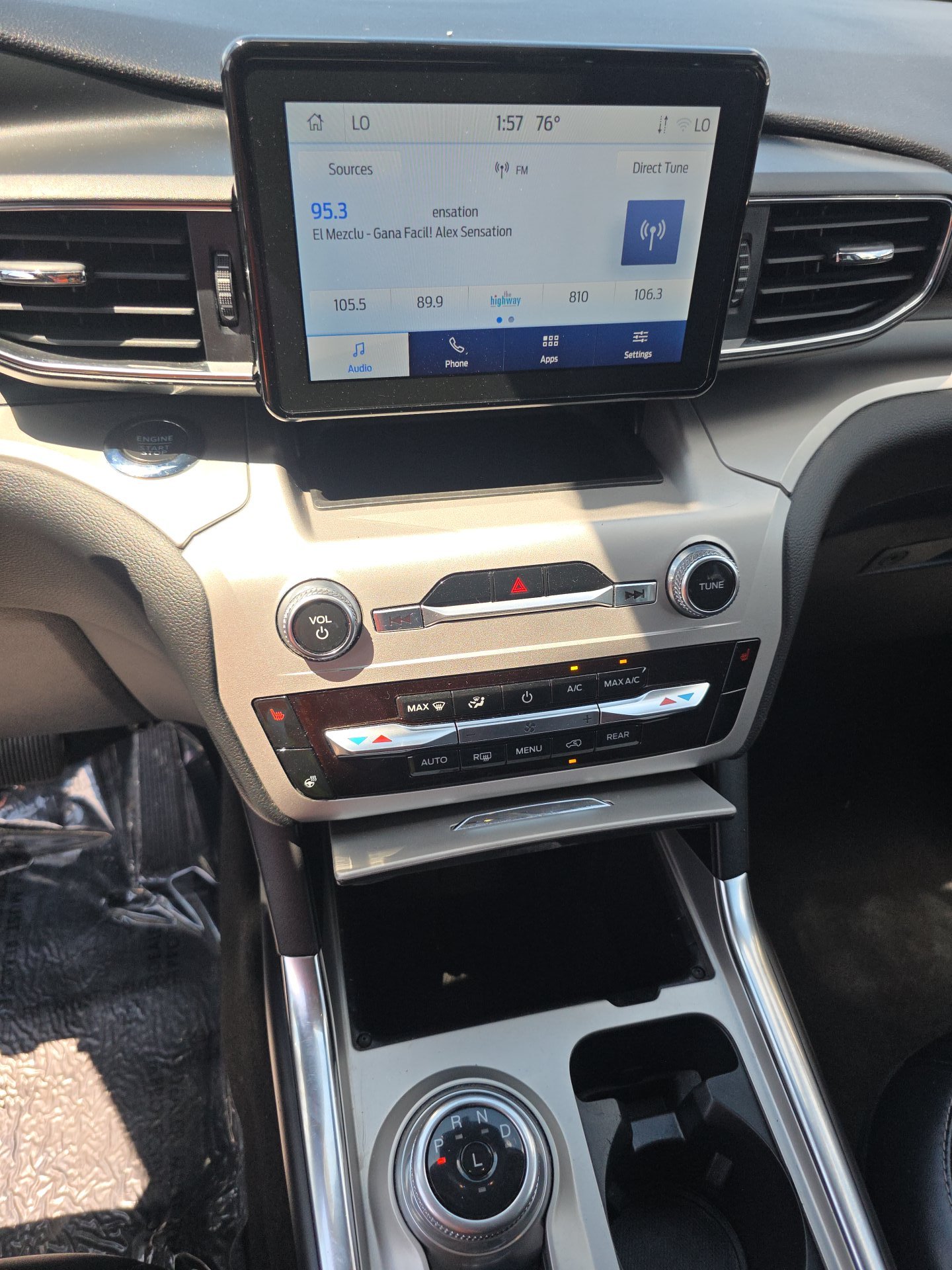 2022 Ford Explorer XLT RWD