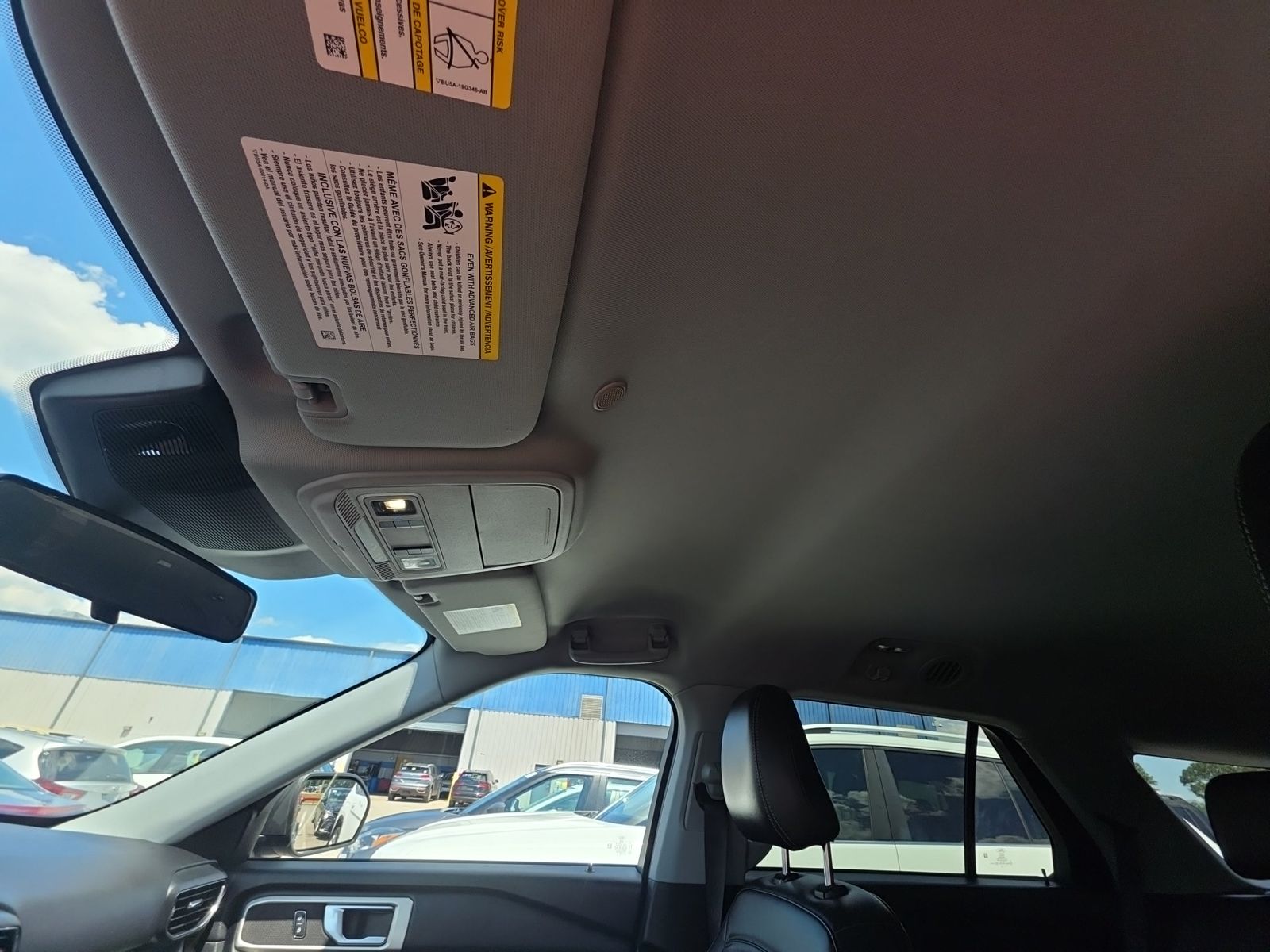 2022 Ford Explorer XLT RWD
