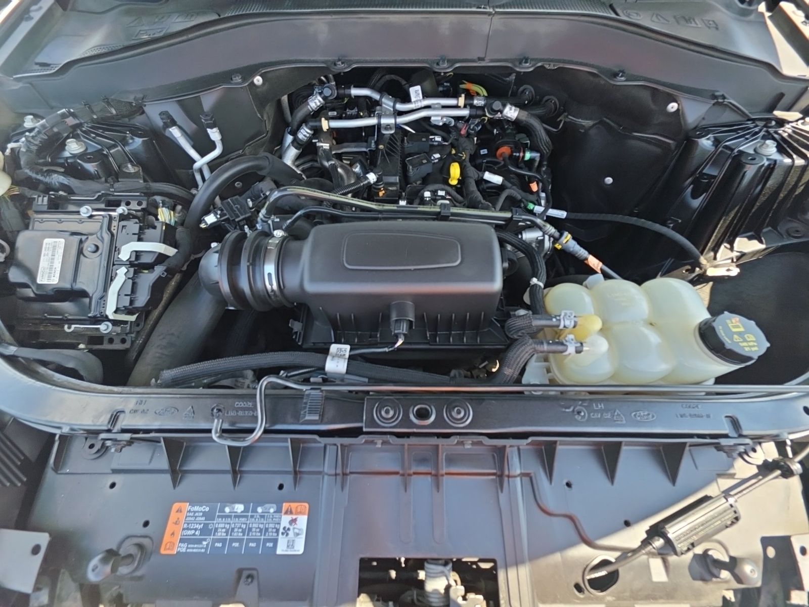 2022 Ford Explorer XLT RWD