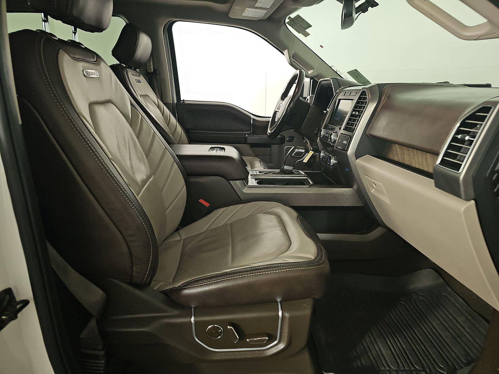FORD F-150 - 9
