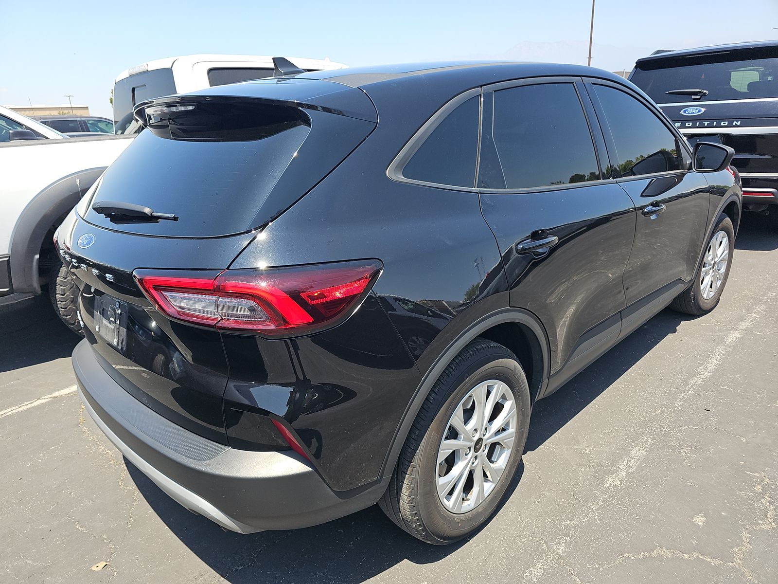 FORD ESCAPE - 5
