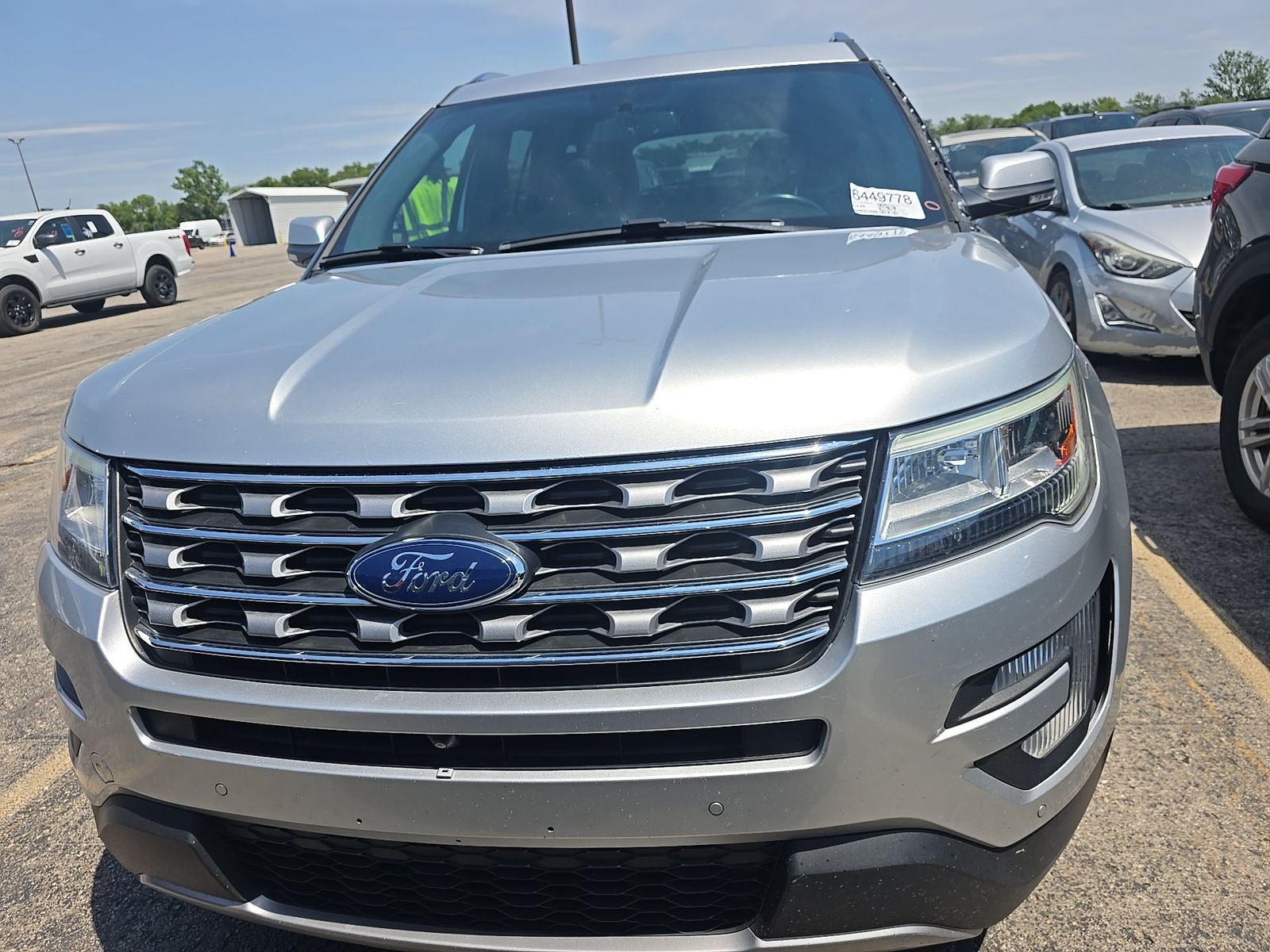 FORD EXPLORER - 3