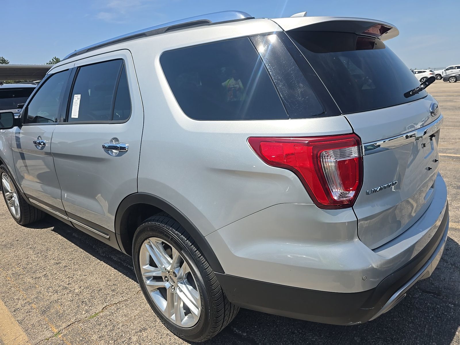 FORD EXPLORER - 7