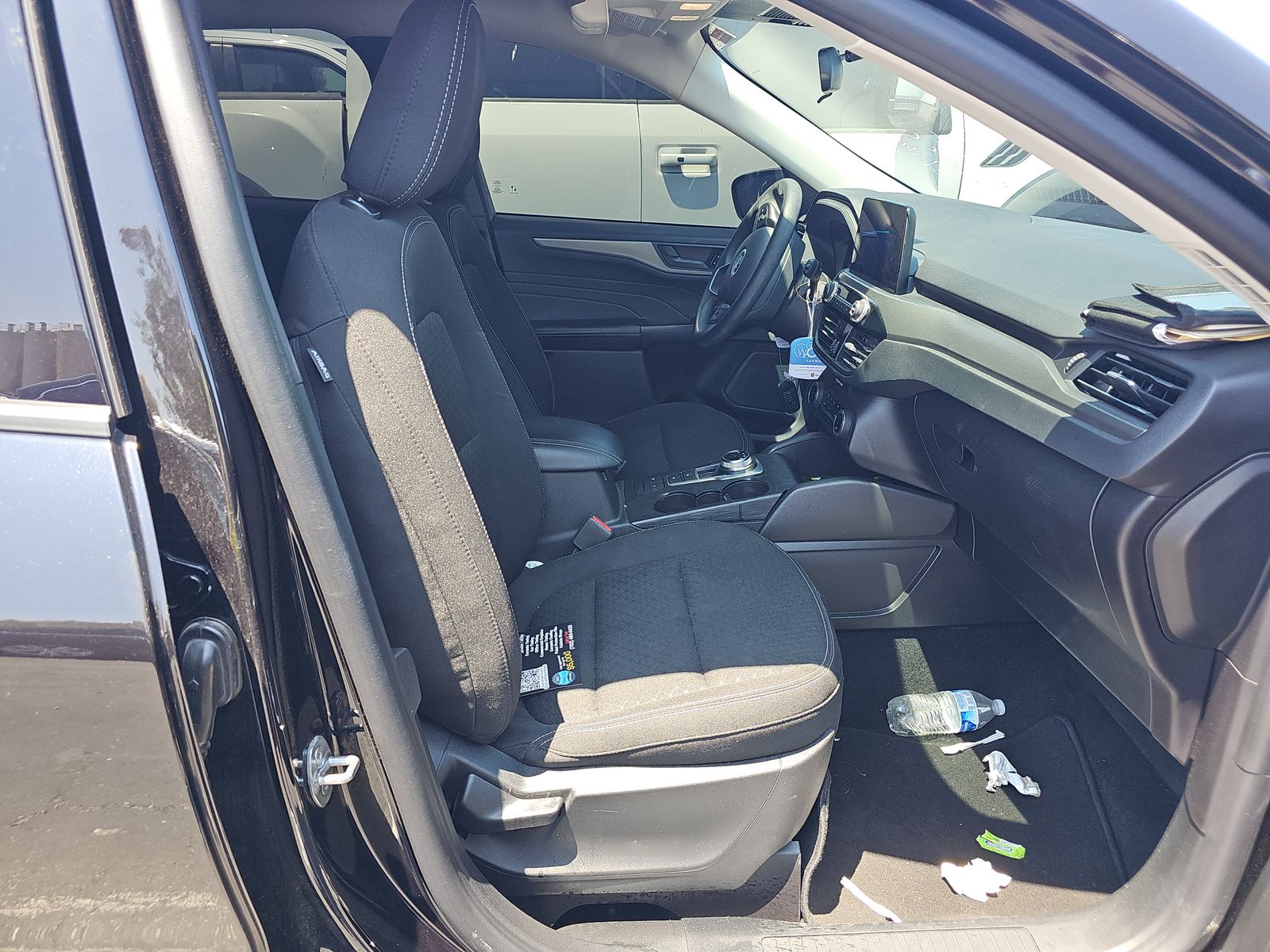 FORD ESCAPE - 9