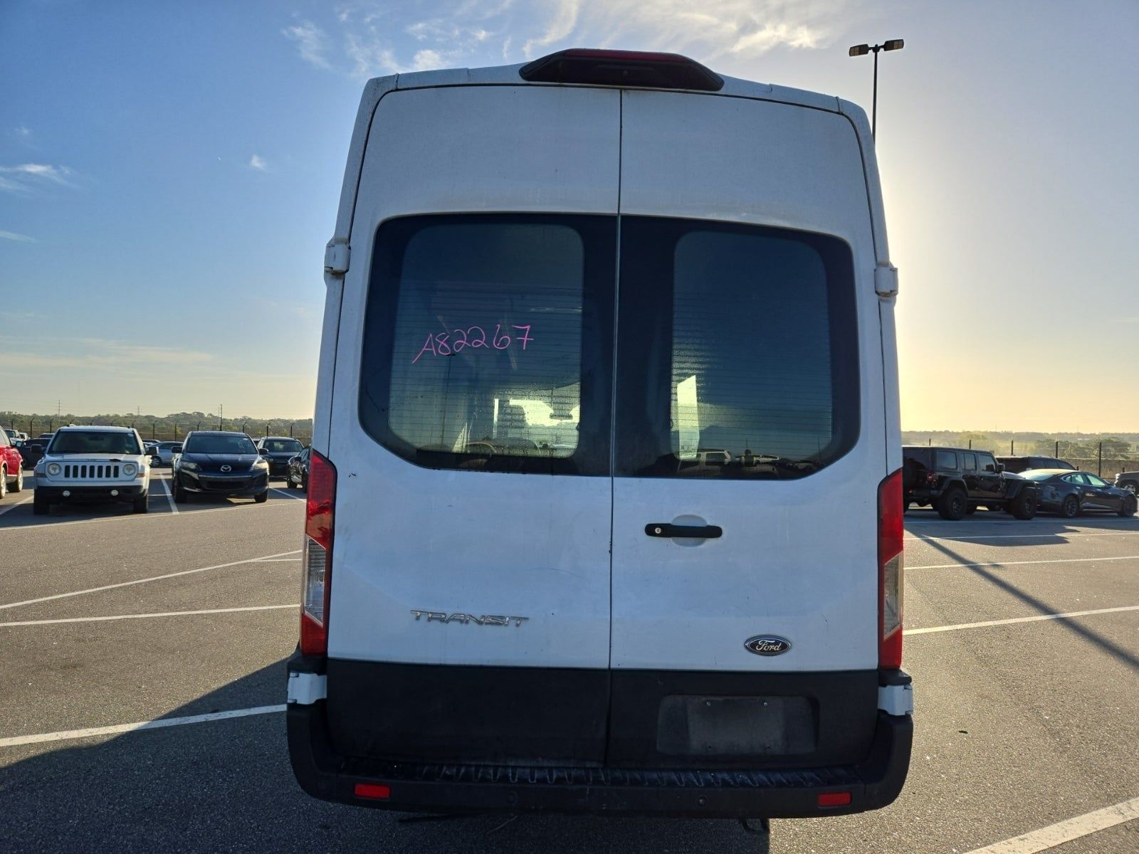 FORD TRANSIT 250 - 5