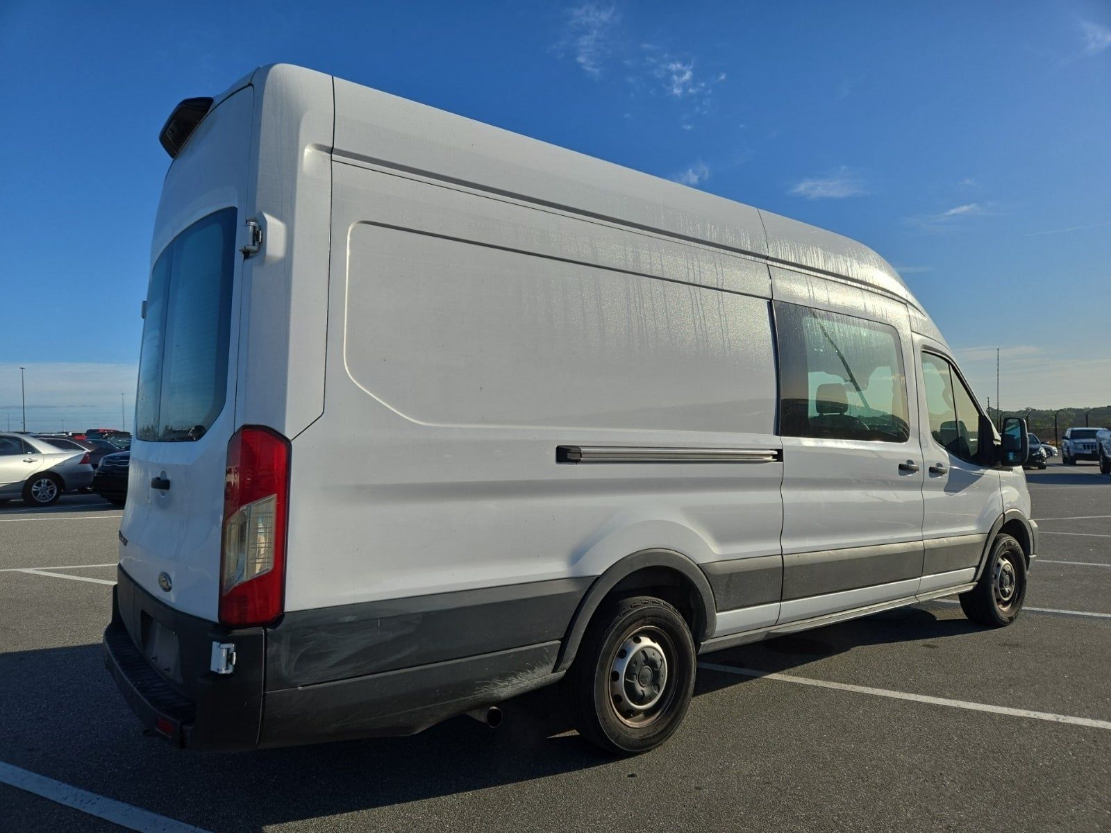 FORD TRANSIT 250 - 6