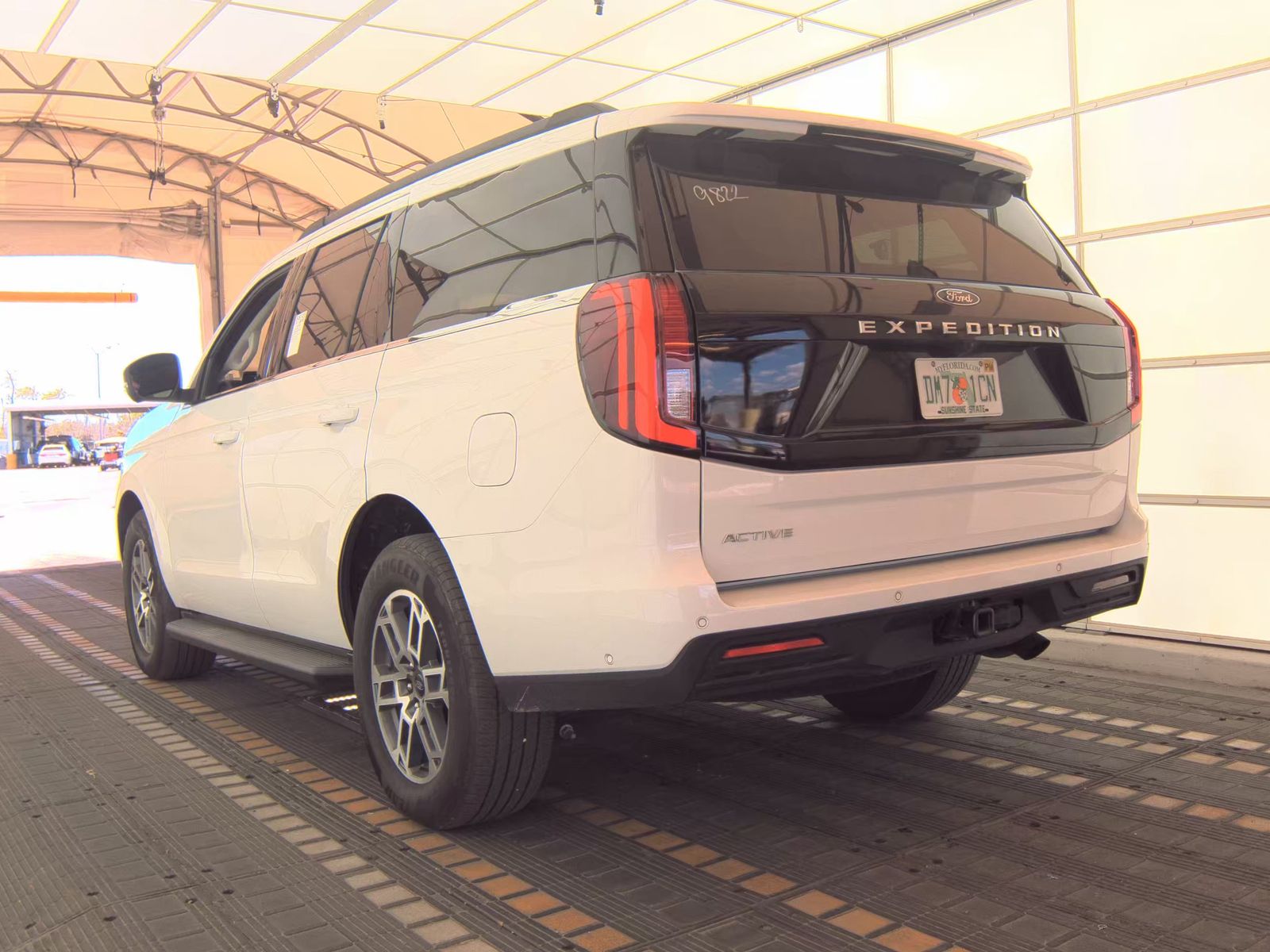 FORD EXPEDITION - 9