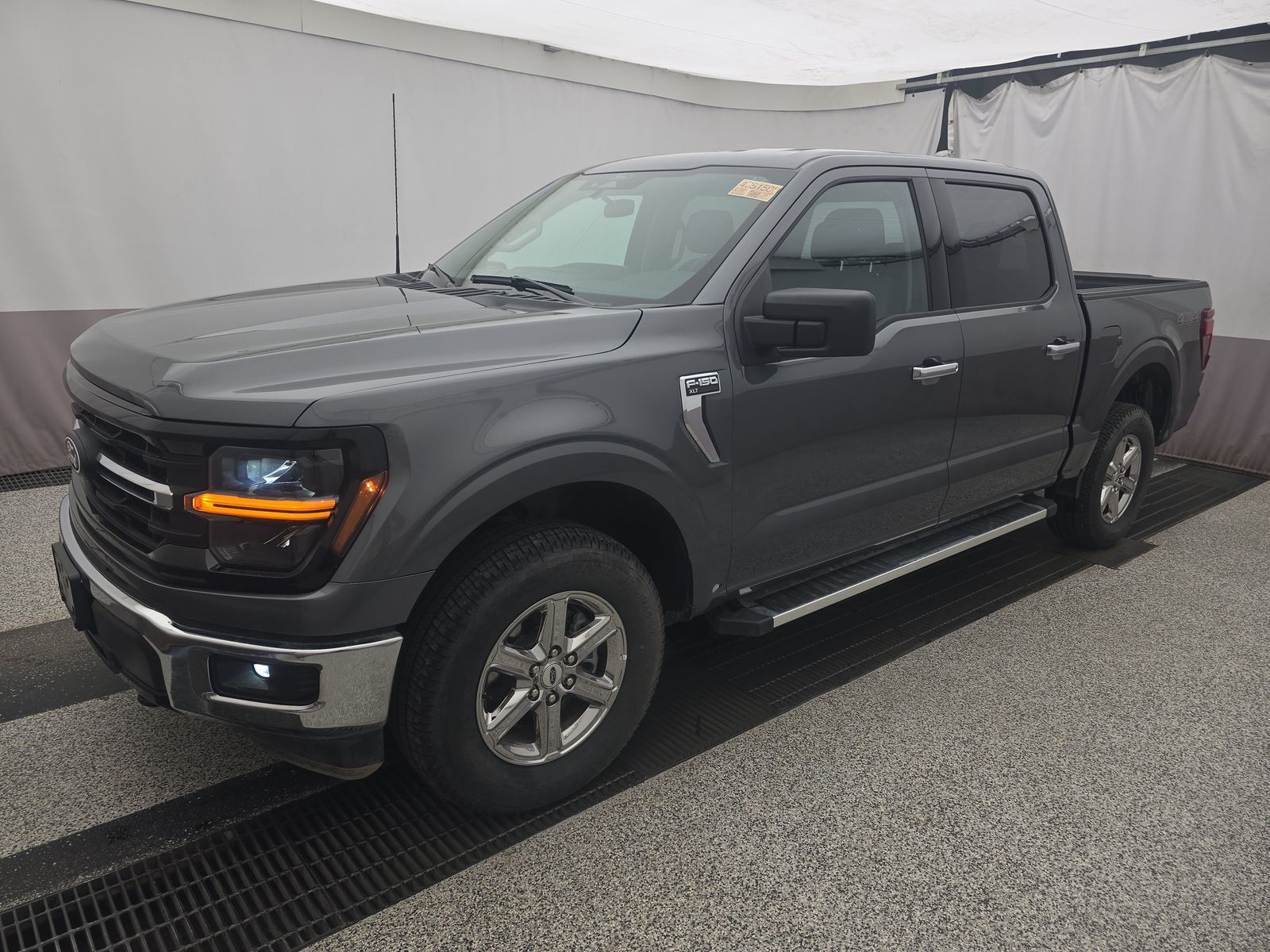FORD F-150 - 1