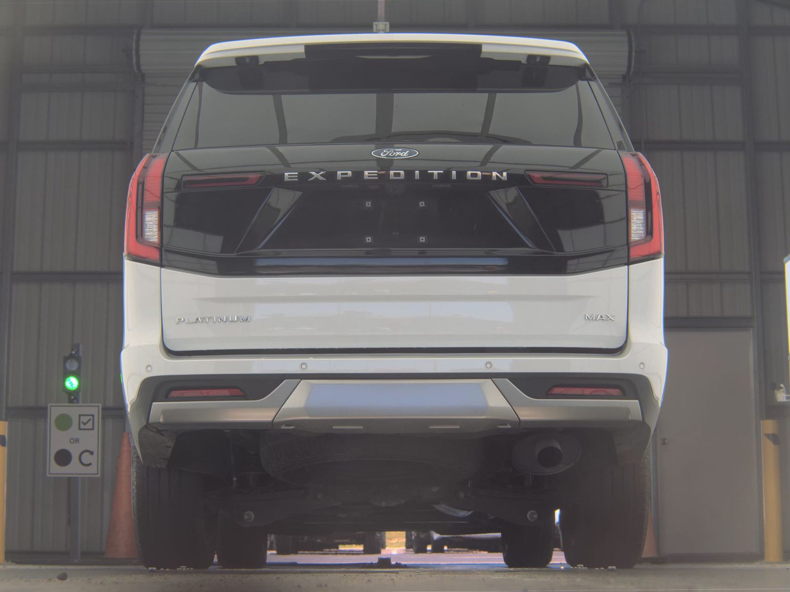 FORD EXPEDITION MAX - 8