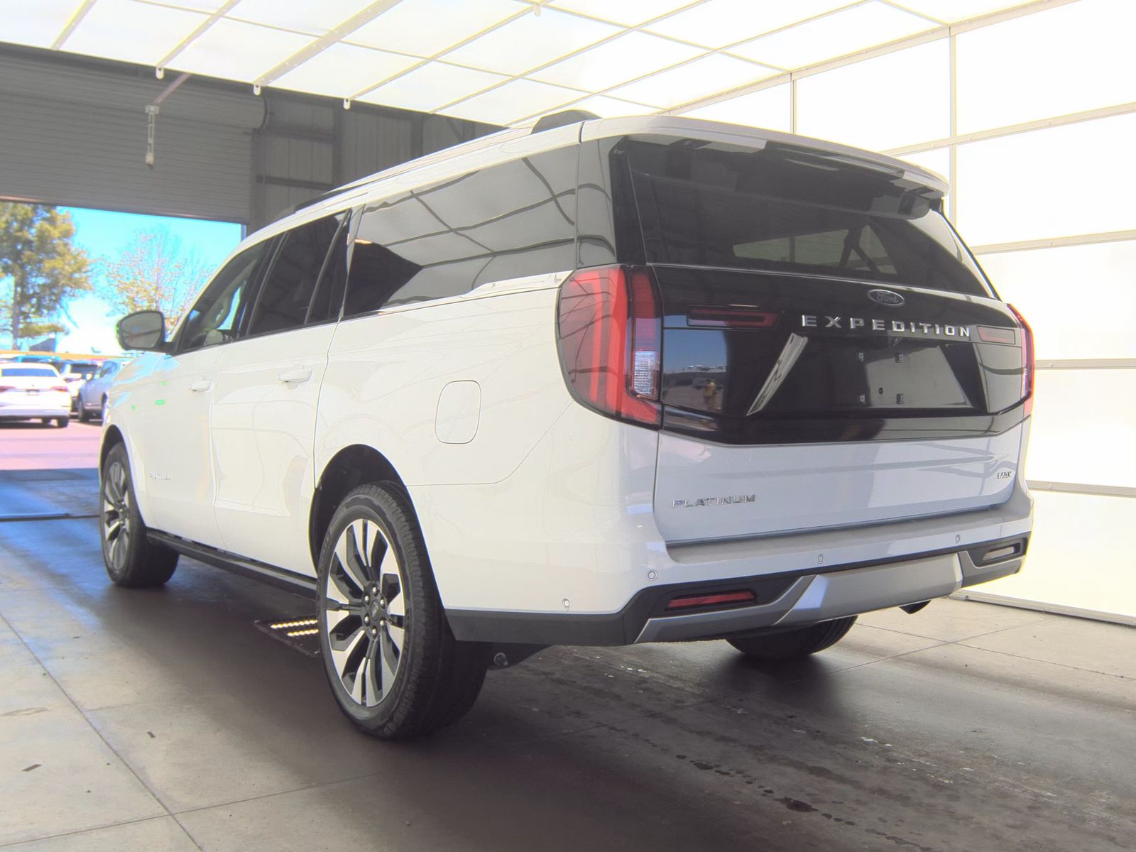 FORD EXPEDITION MAX - 9