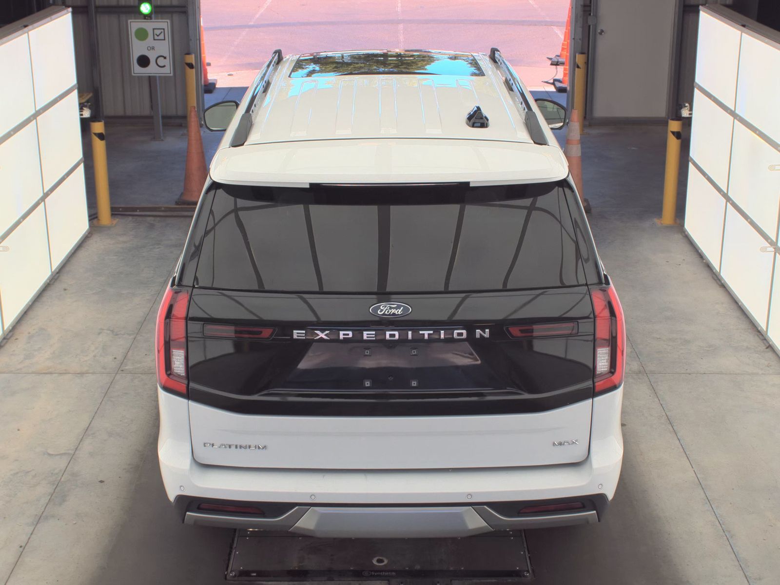 FORD EXPEDITION MAX - 7