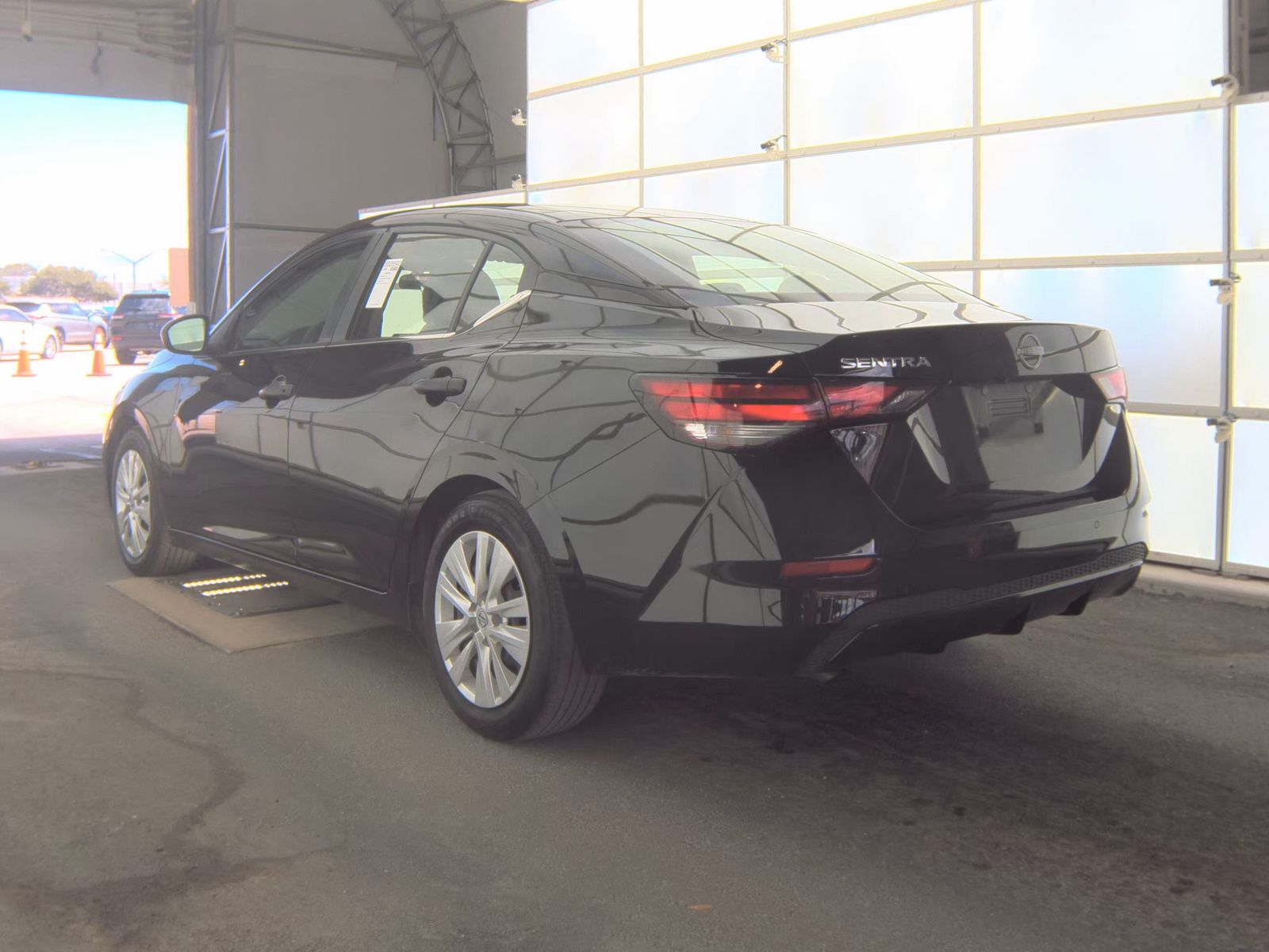 NISSAN SENTRA - 7
