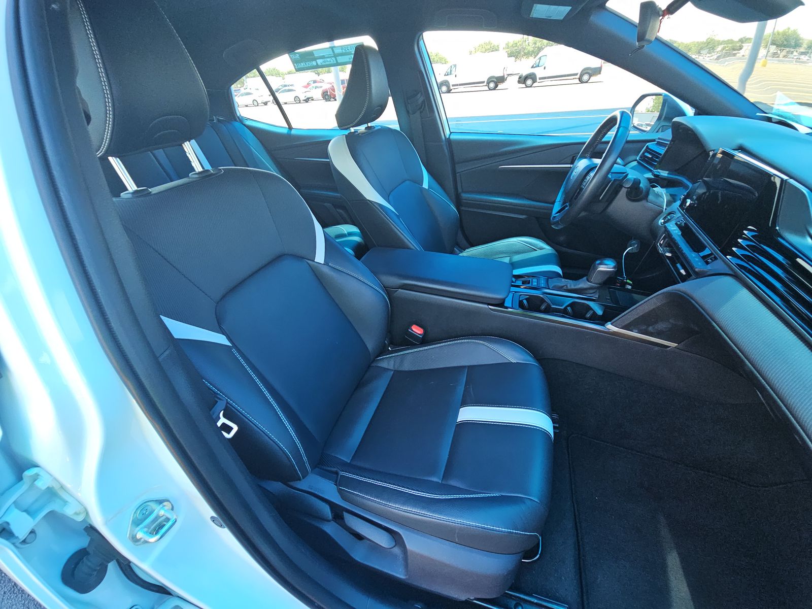 TOYOTA CAMRY - 9