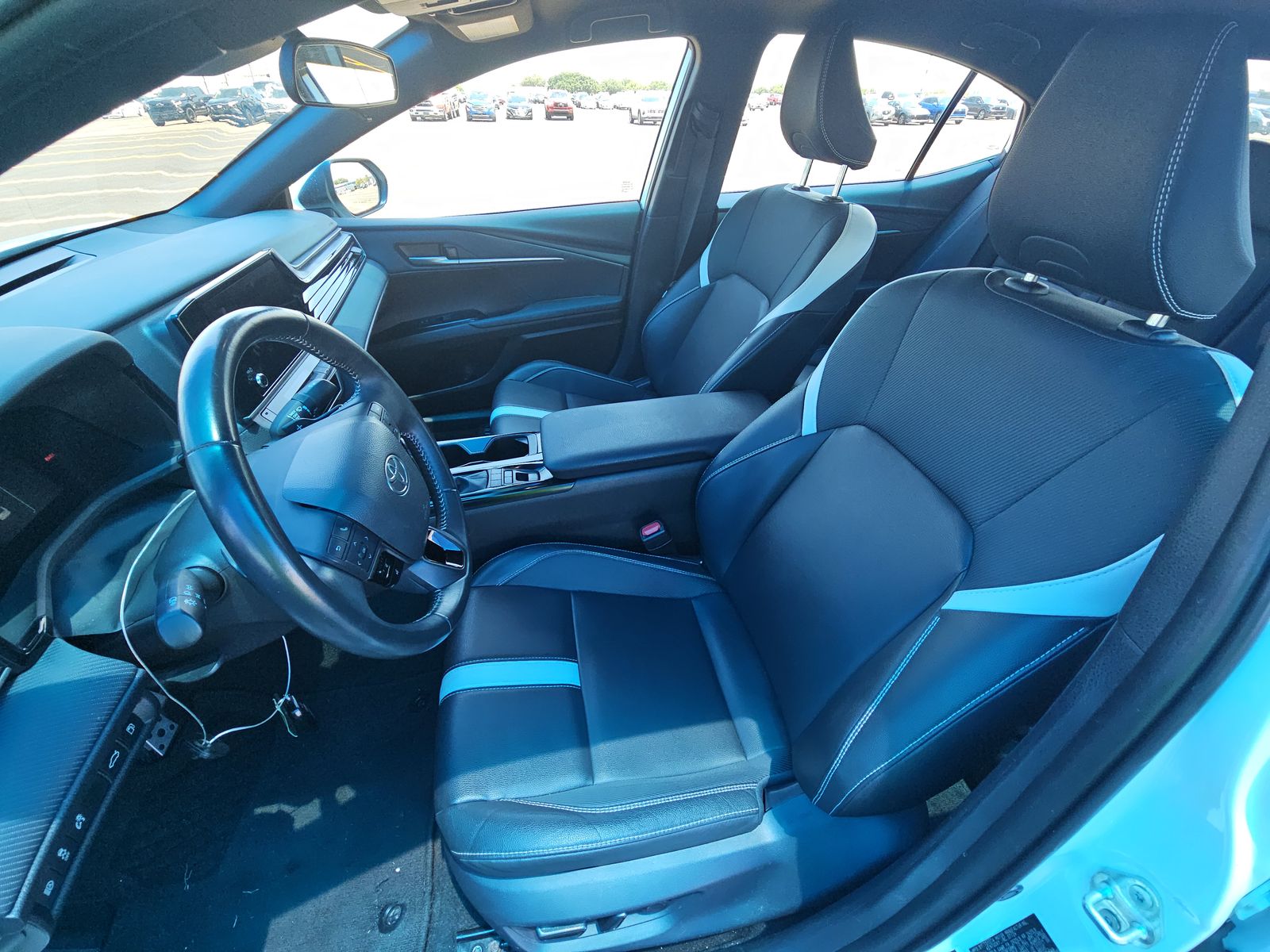 TOYOTA CAMRY - 8