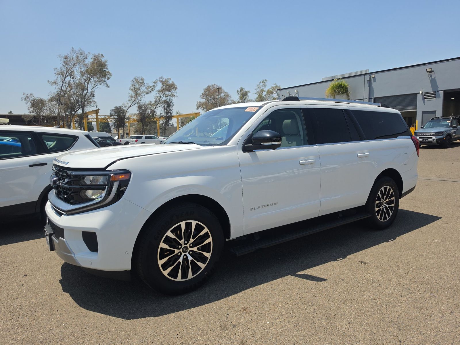 FORD EXPEDITION MAX - 1