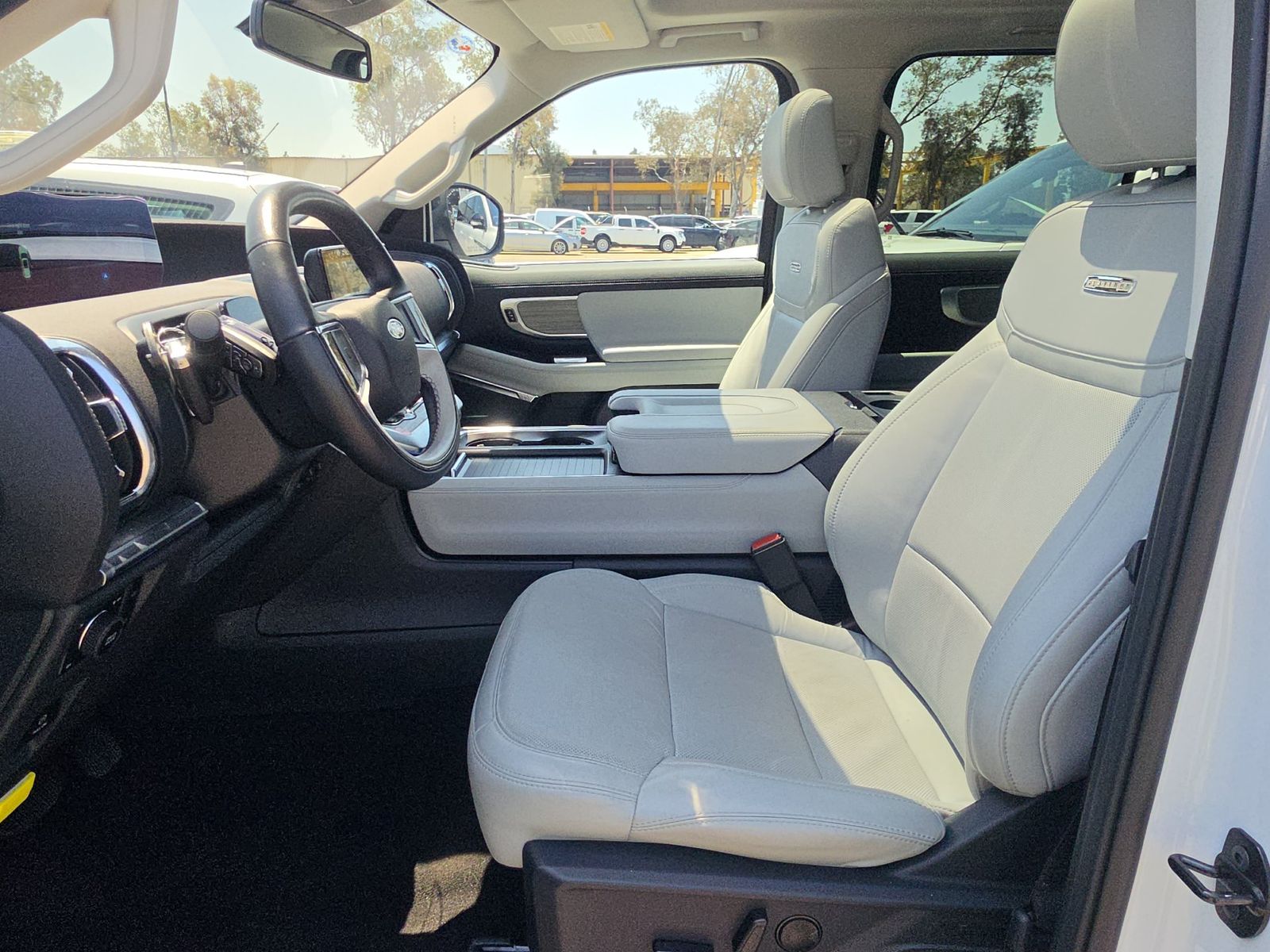 FORD EXPEDITION MAX - 8
