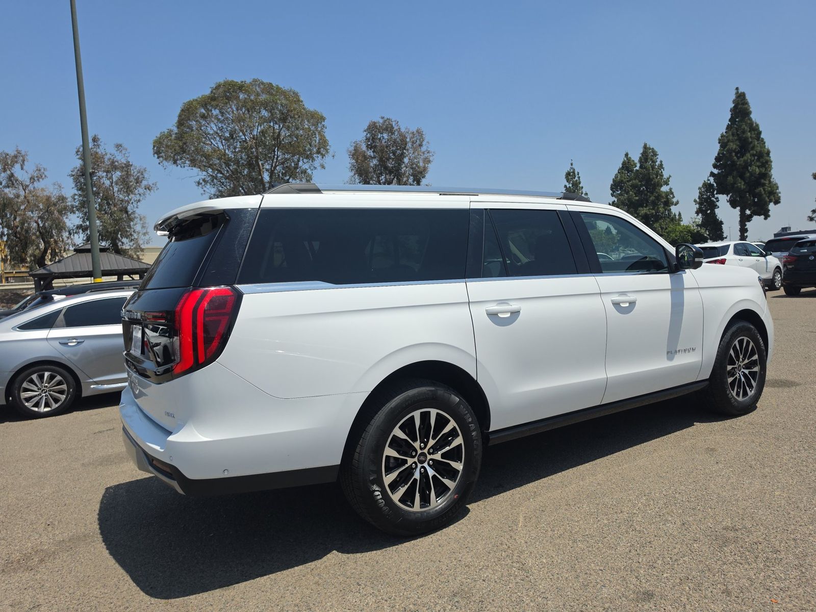 FORD EXPEDITION MAX - 5