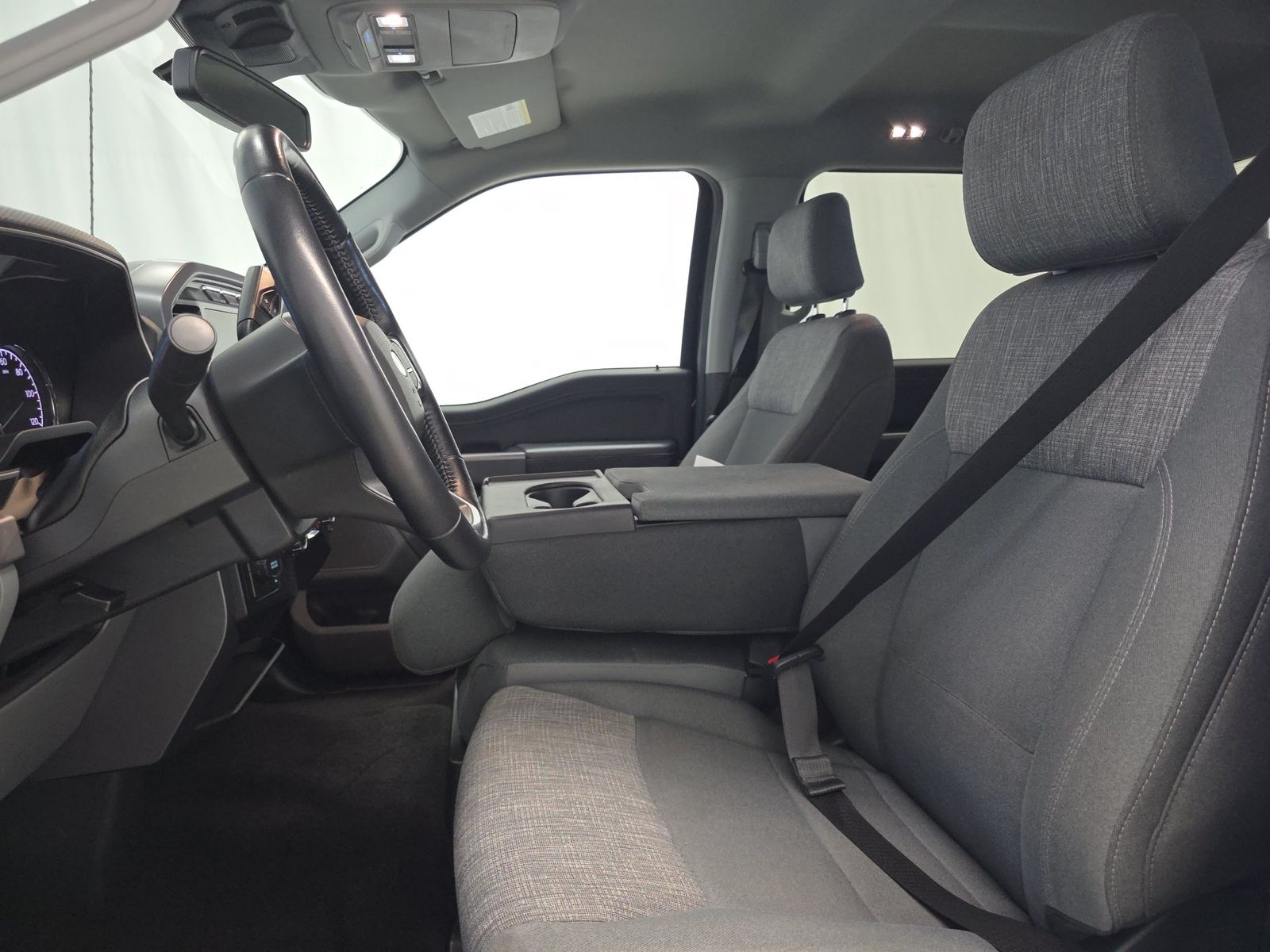 FORD F-150 - 8