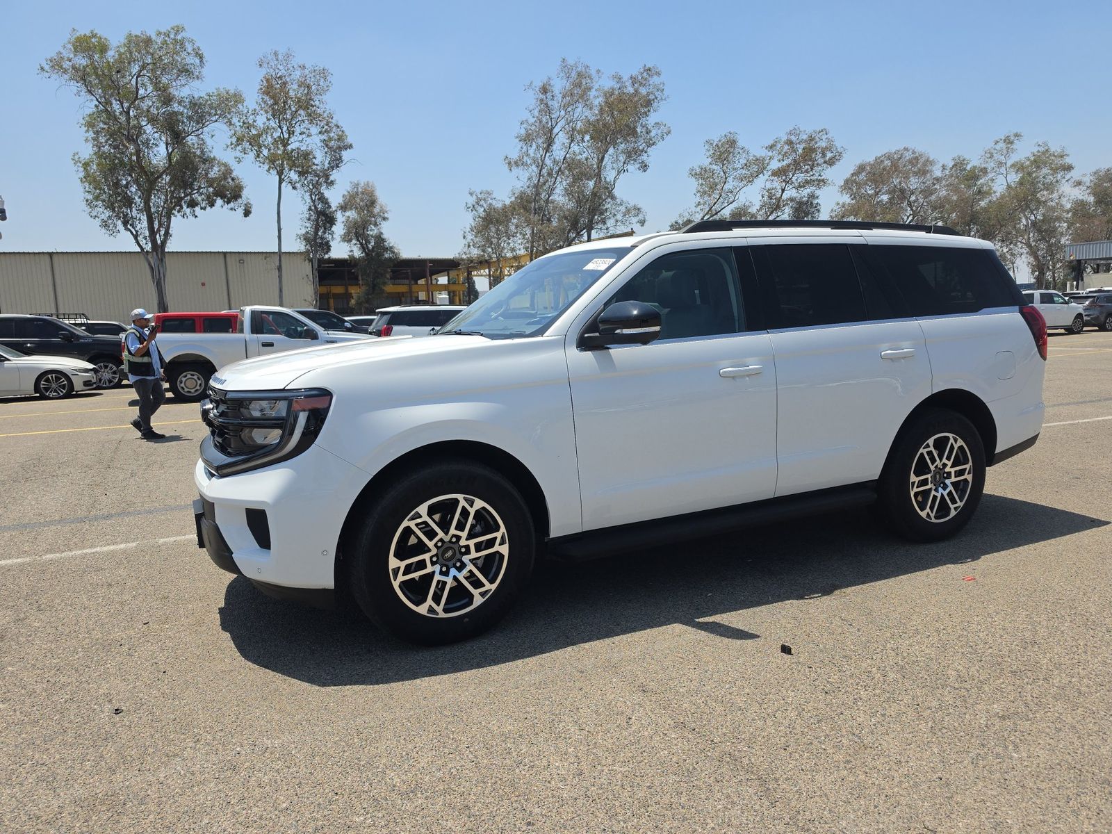 FORD EXPEDITION - 1