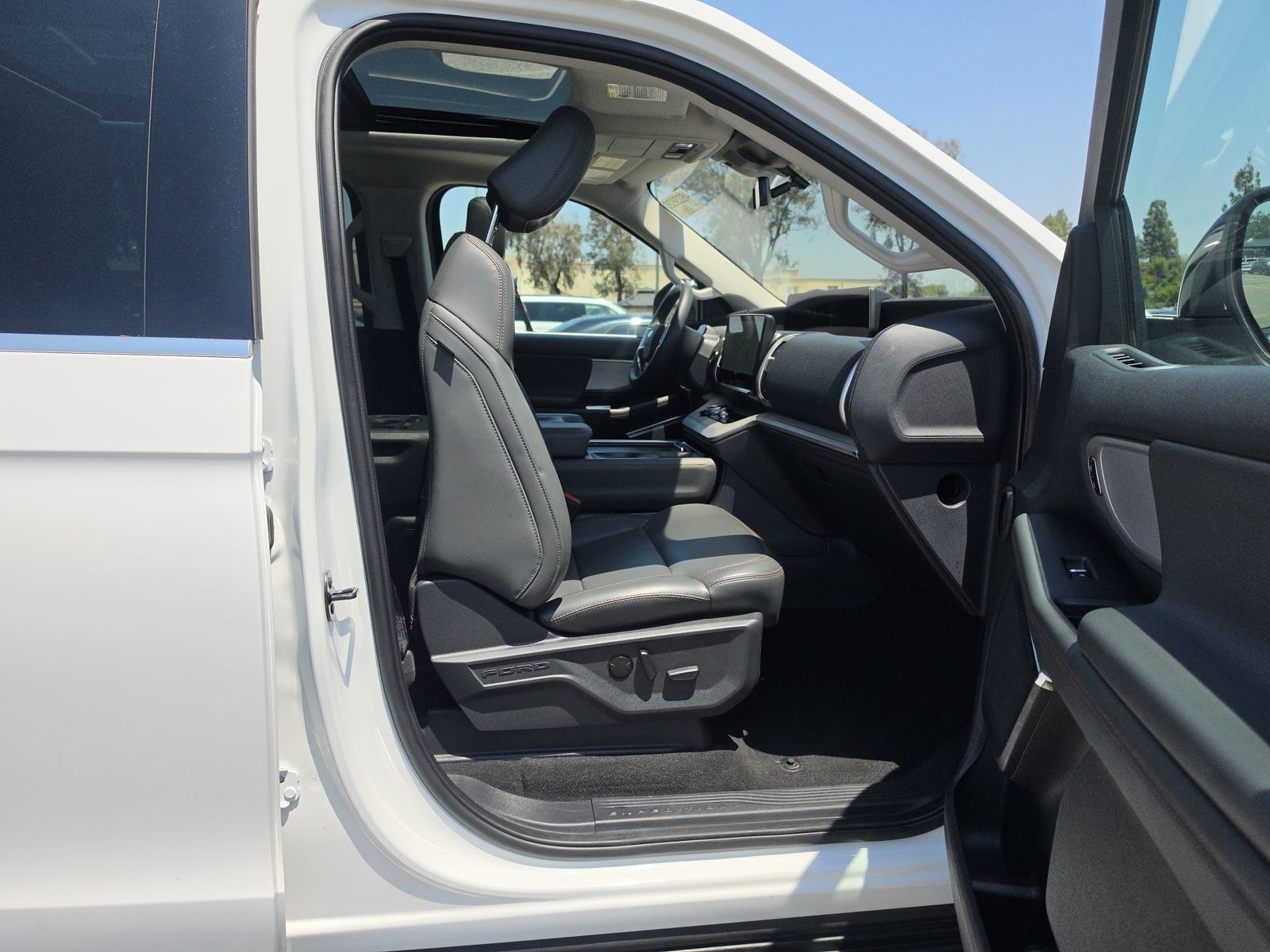 FORD EXPEDITION - 9