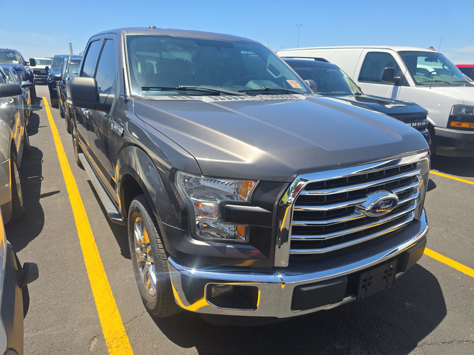 FORD F-150 - 4