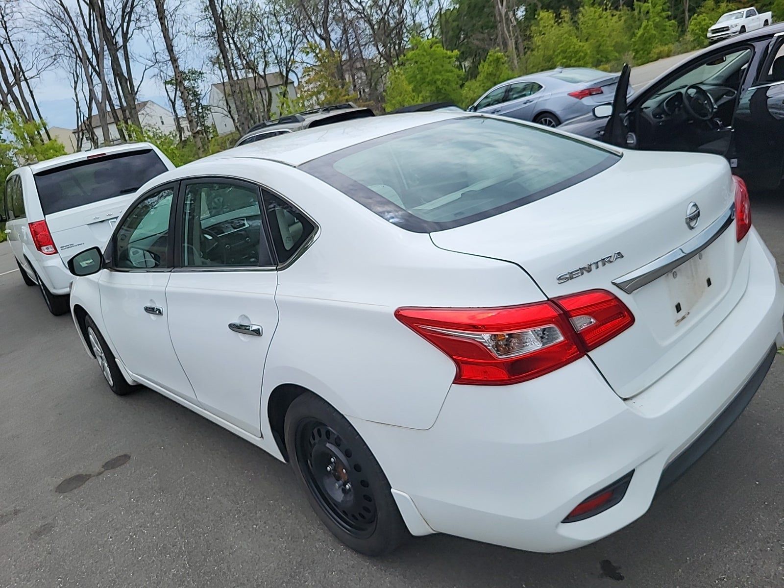 NISSAN SENTRA - 4