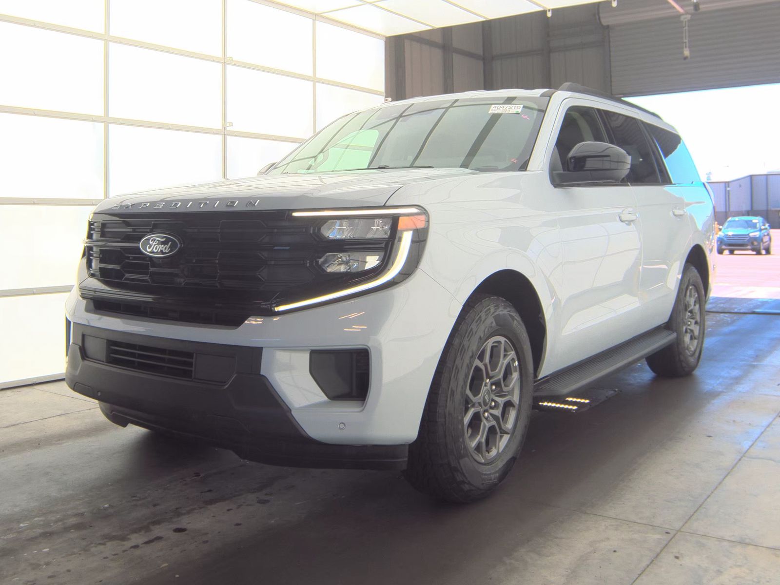 FORD EXPEDITION - 1