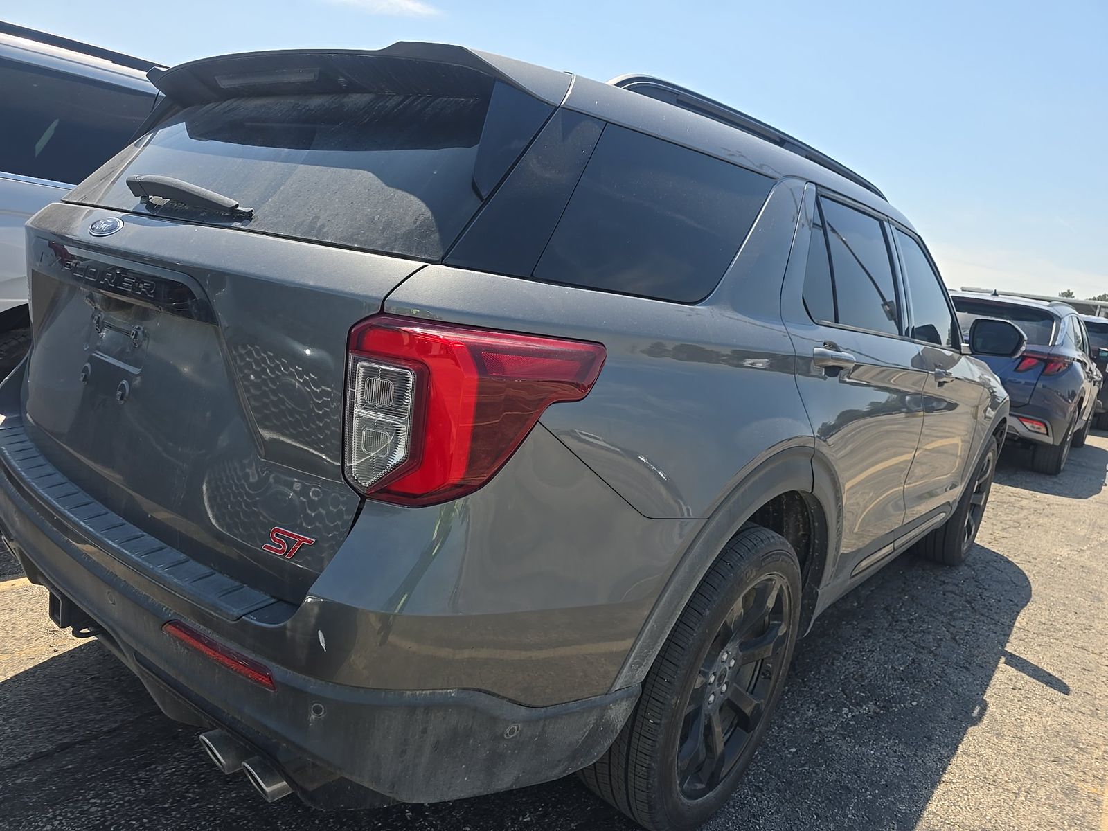 FORD EXPLORER - 5