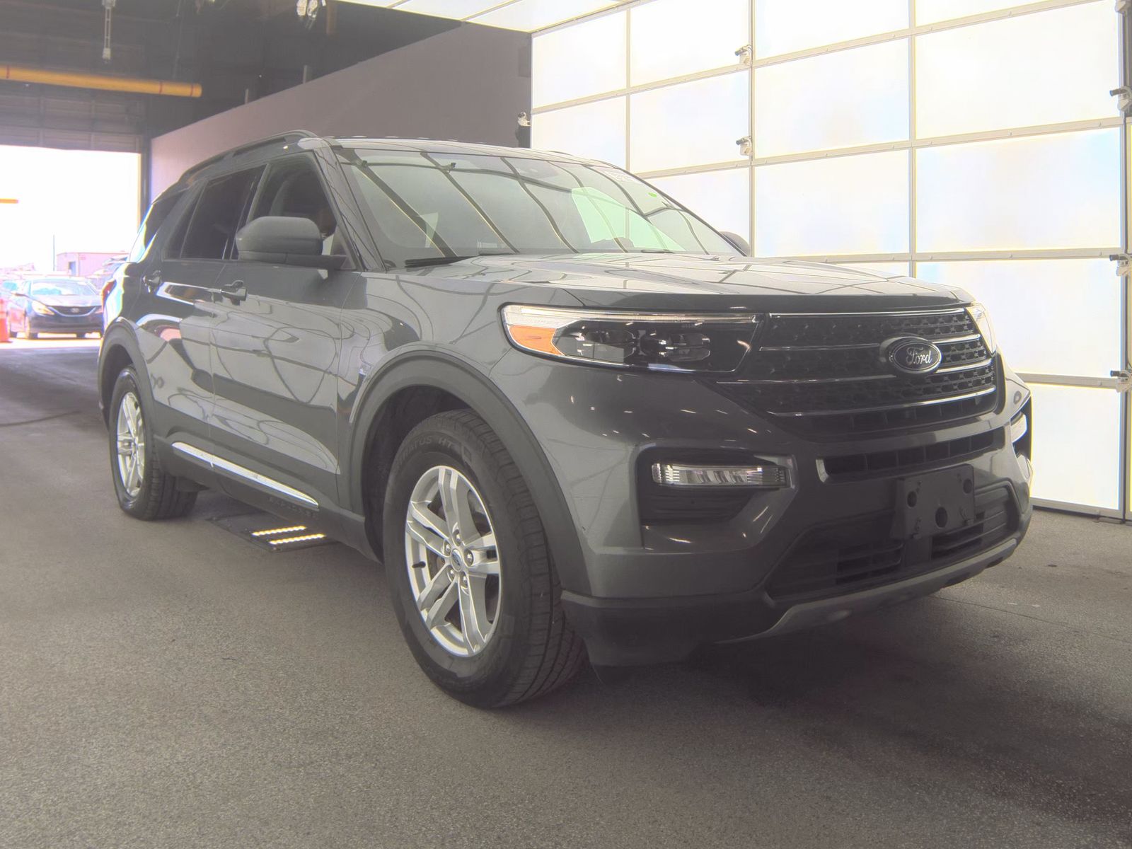2022 Ford Explorer XLT RWD
