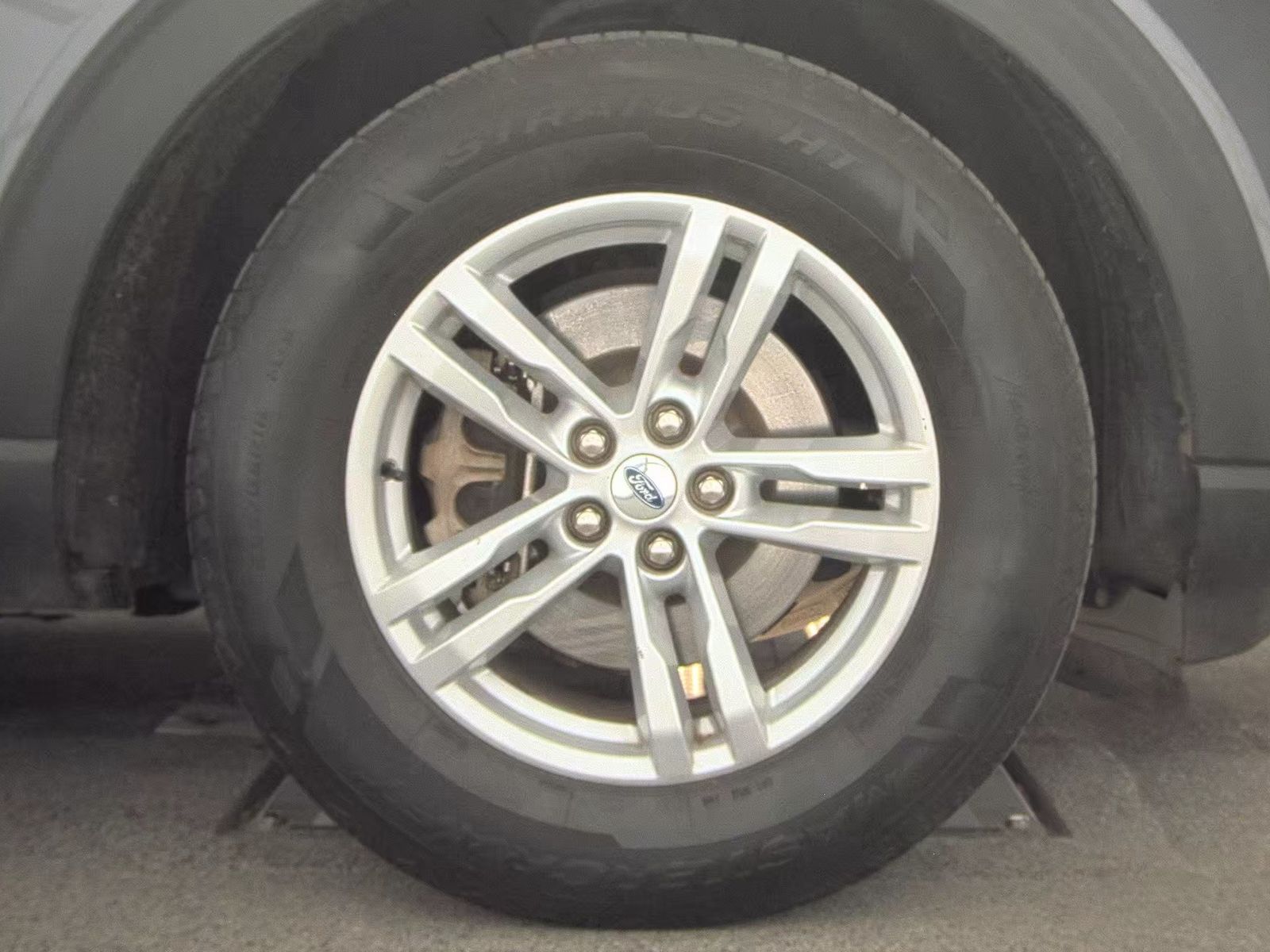 2022 Ford Explorer XLT RWD