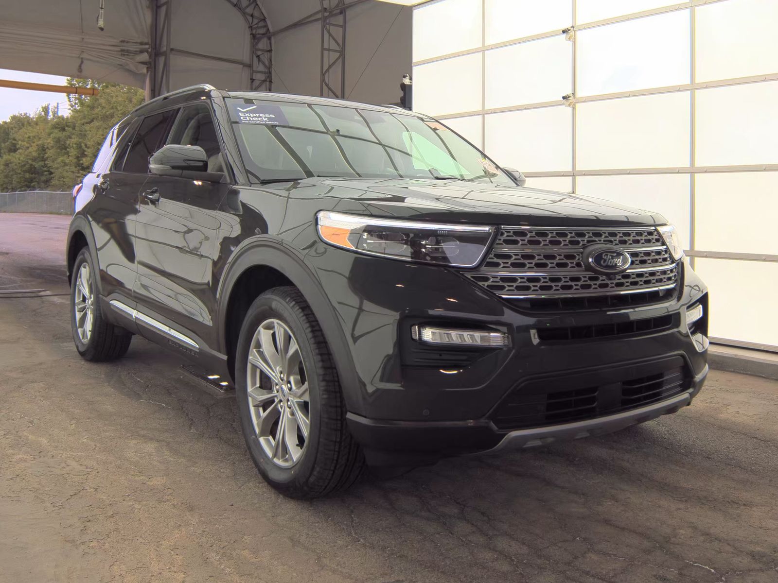 FORD EXPLORER - 5