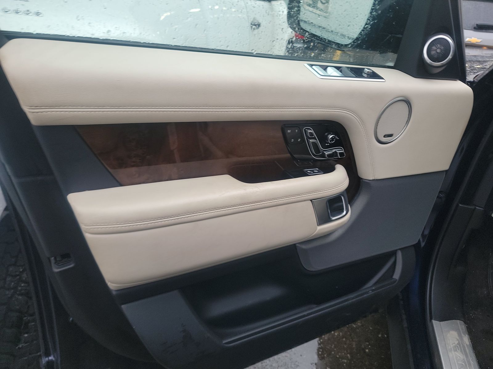 LAND ROVER RANGE ROVER - 10