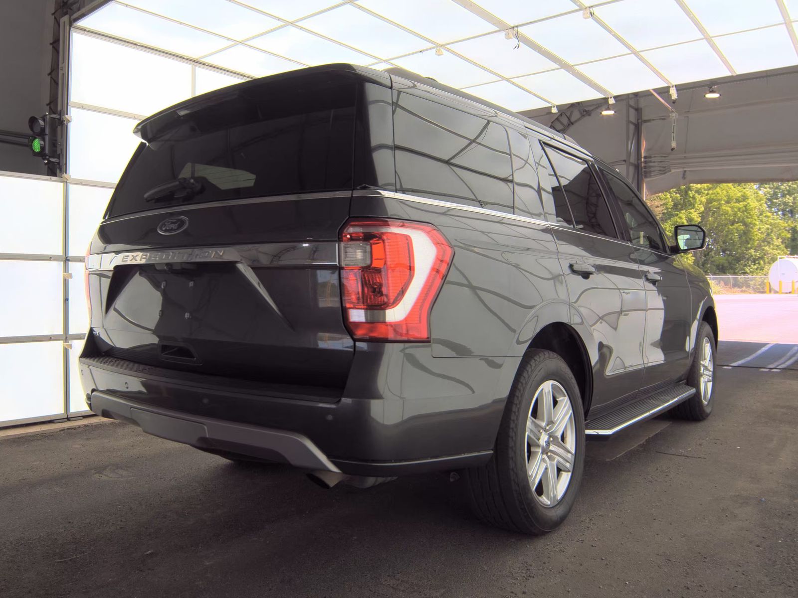 FORD EXPEDITION - 5