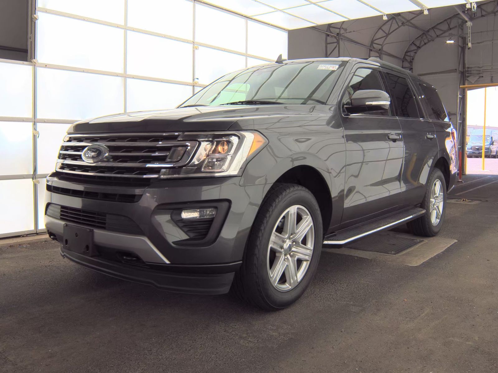 FORD EXPEDITION - 1