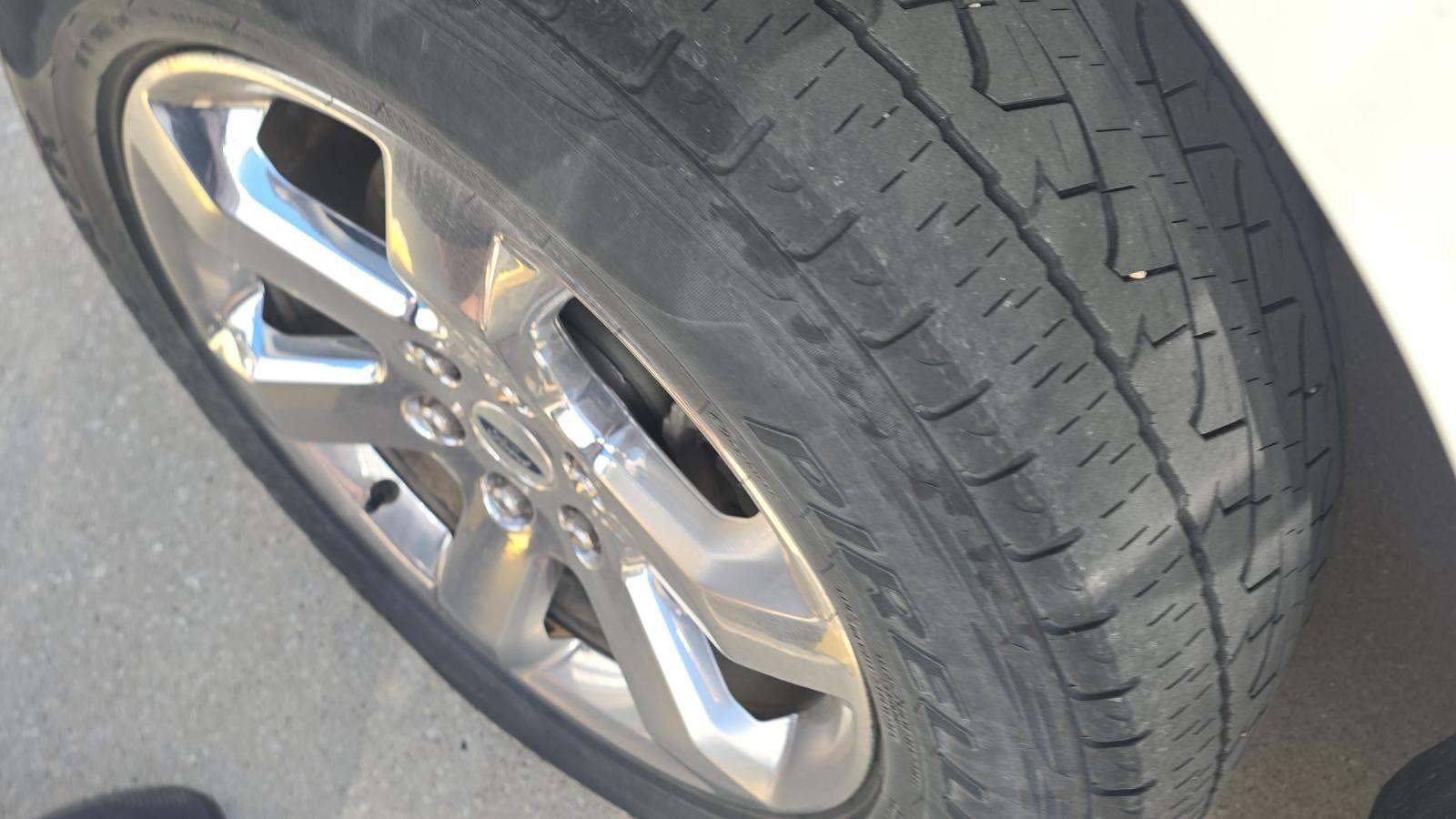 2023 Ford F-150 Lariat AWD