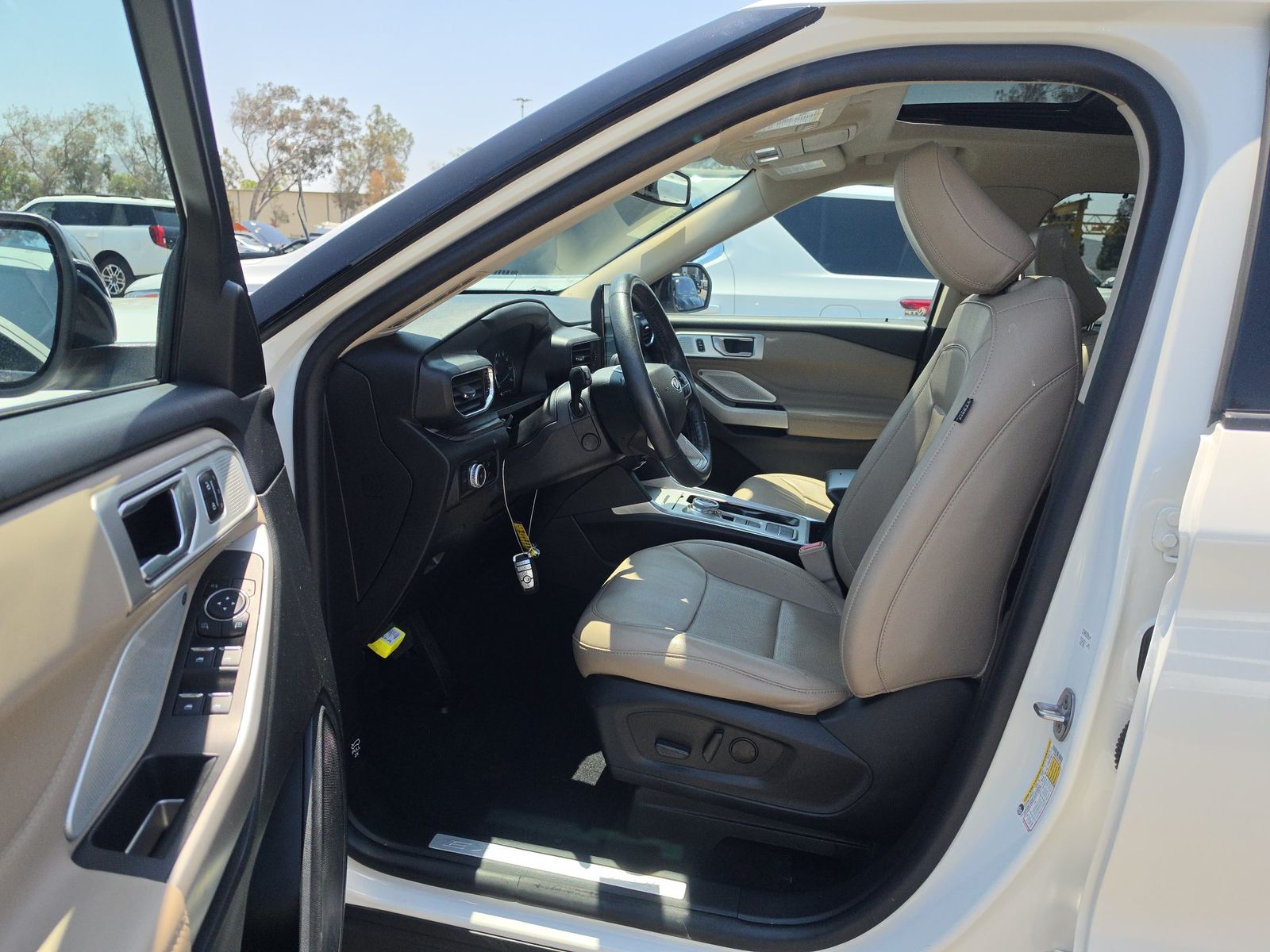 FORD EXPLORER - 8