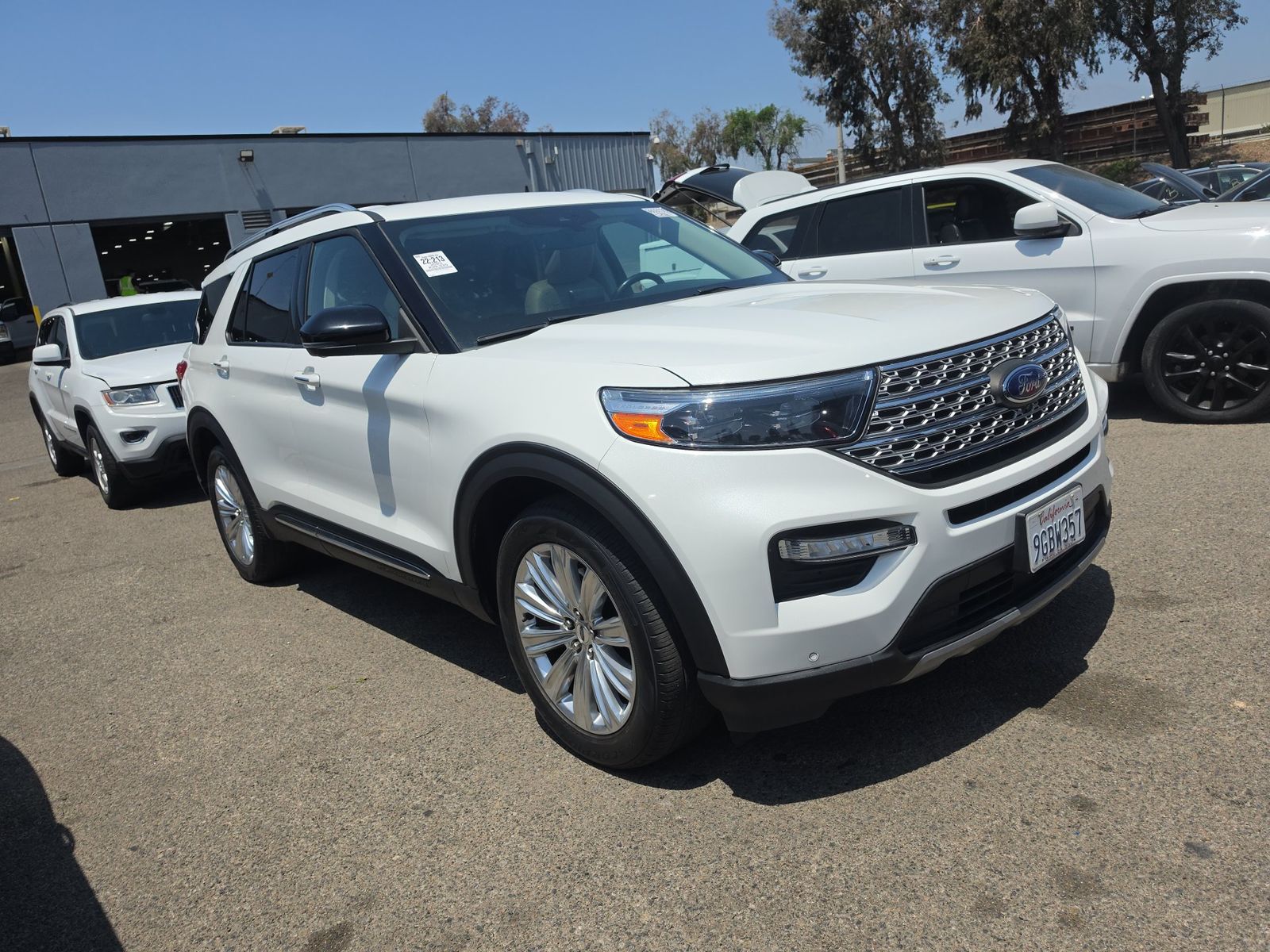 FORD EXPLORER - 4